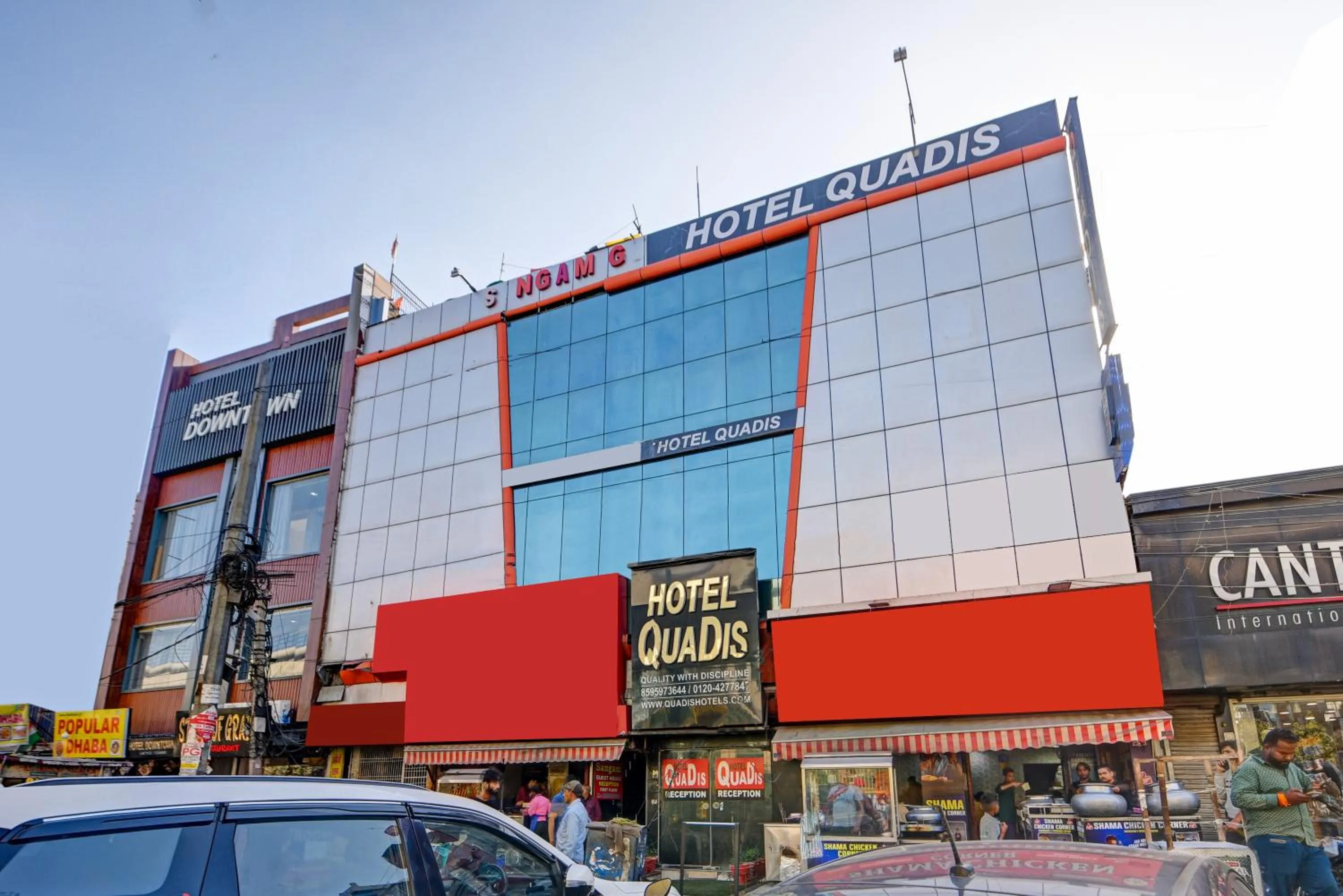 Hotel Quadis - Noida sec 15
