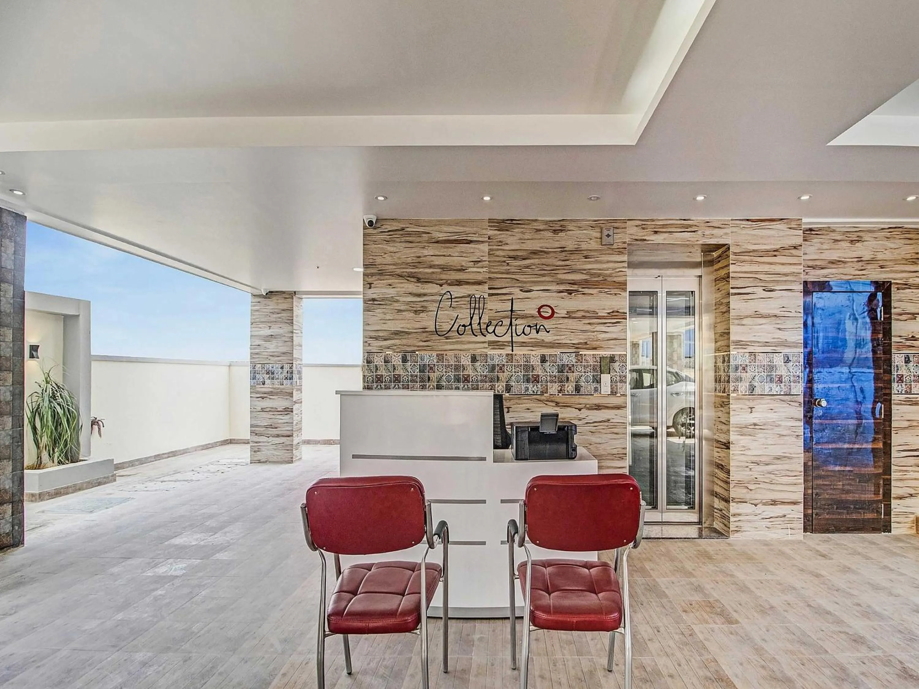 Lobby or reception in Collection O Halcyon SS Grand