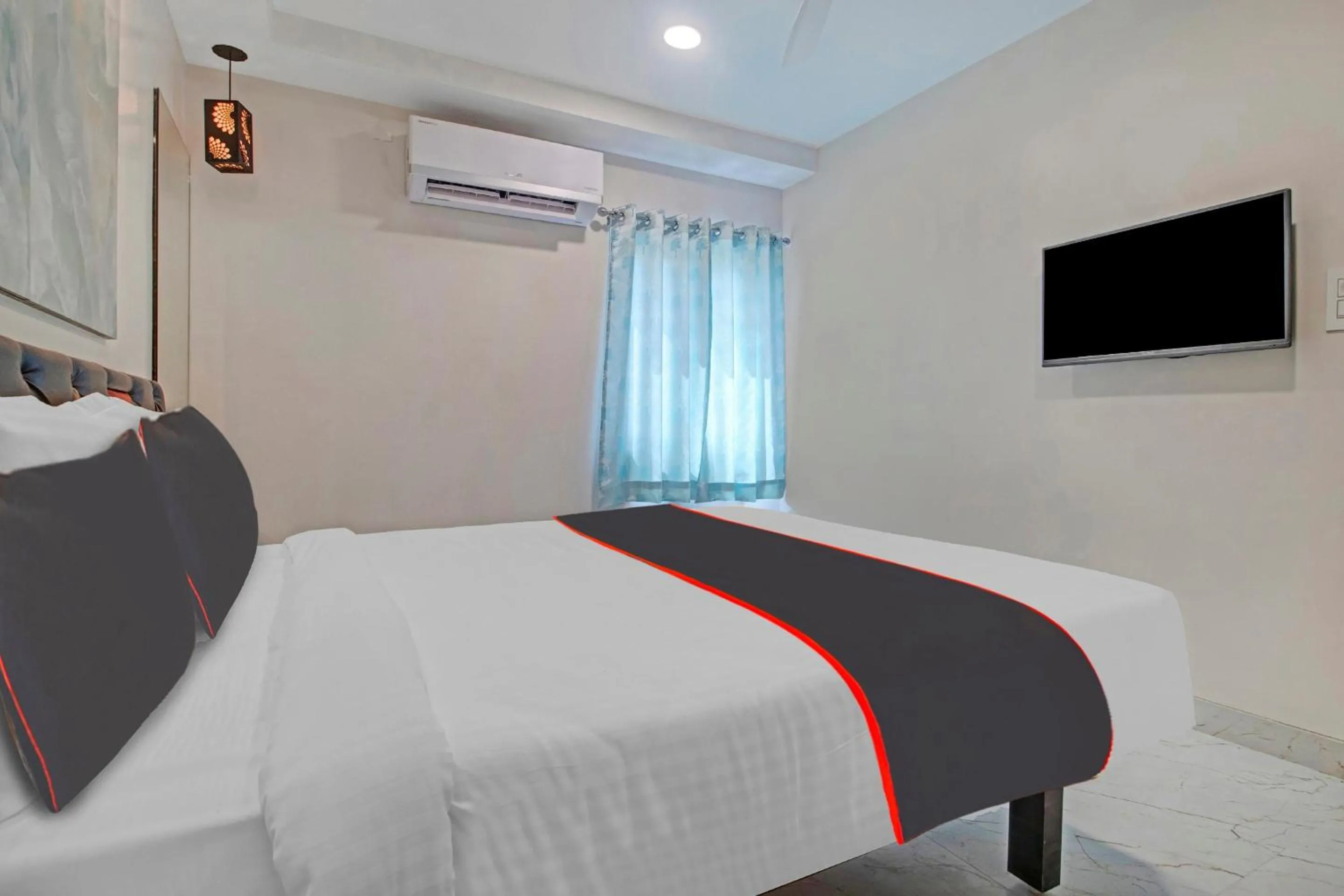 Bedroom in Collection O Halcyon SS Grand