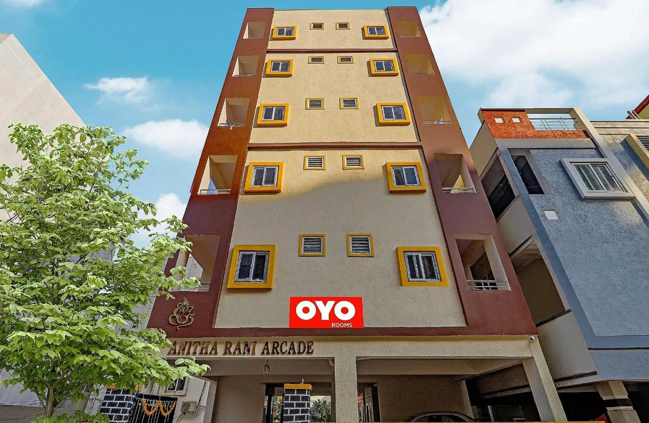 Facade/entrance in Hotel O Walk Inn Hotels