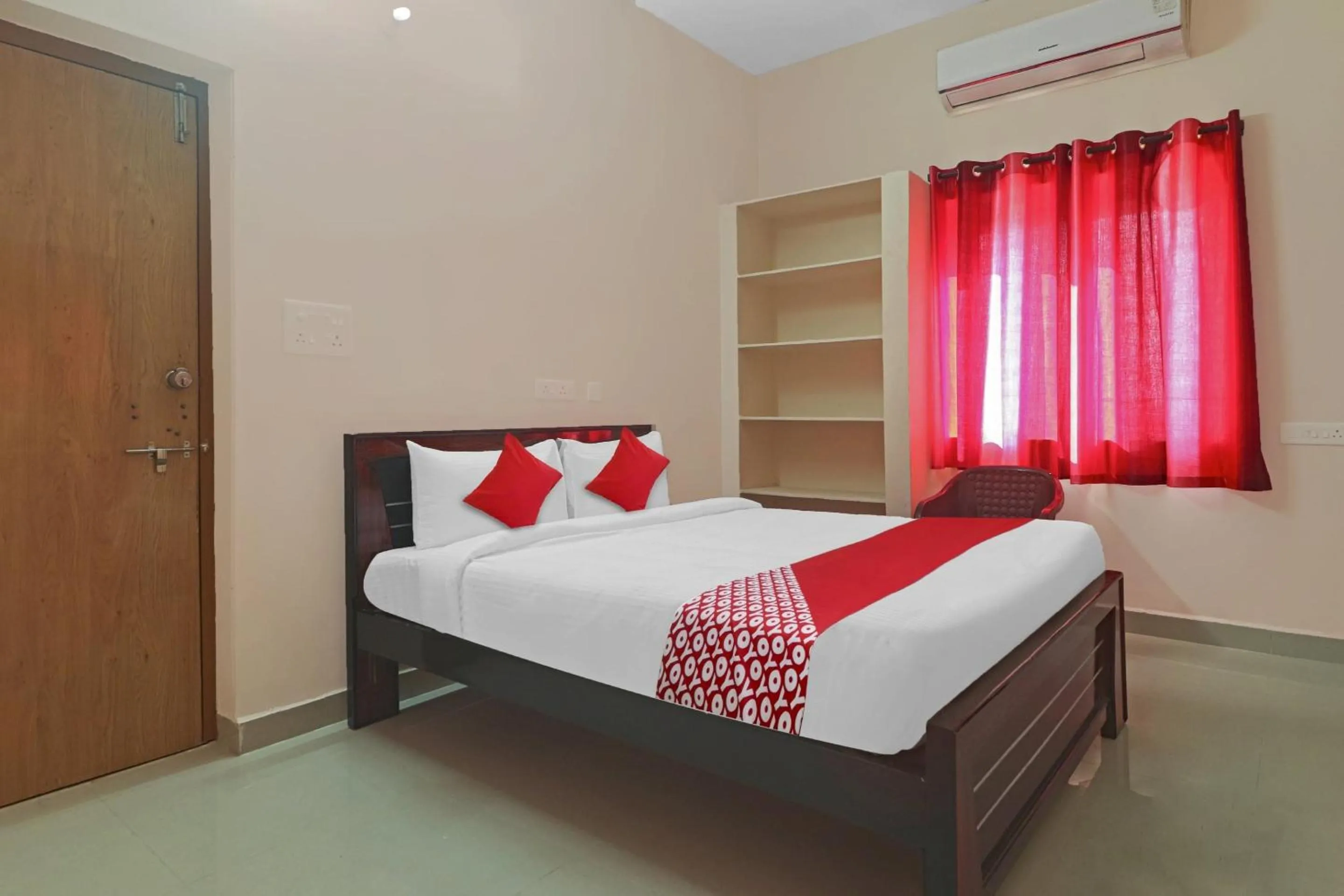 Bedroom, Bed in Hotel O Walk Inn Hotels