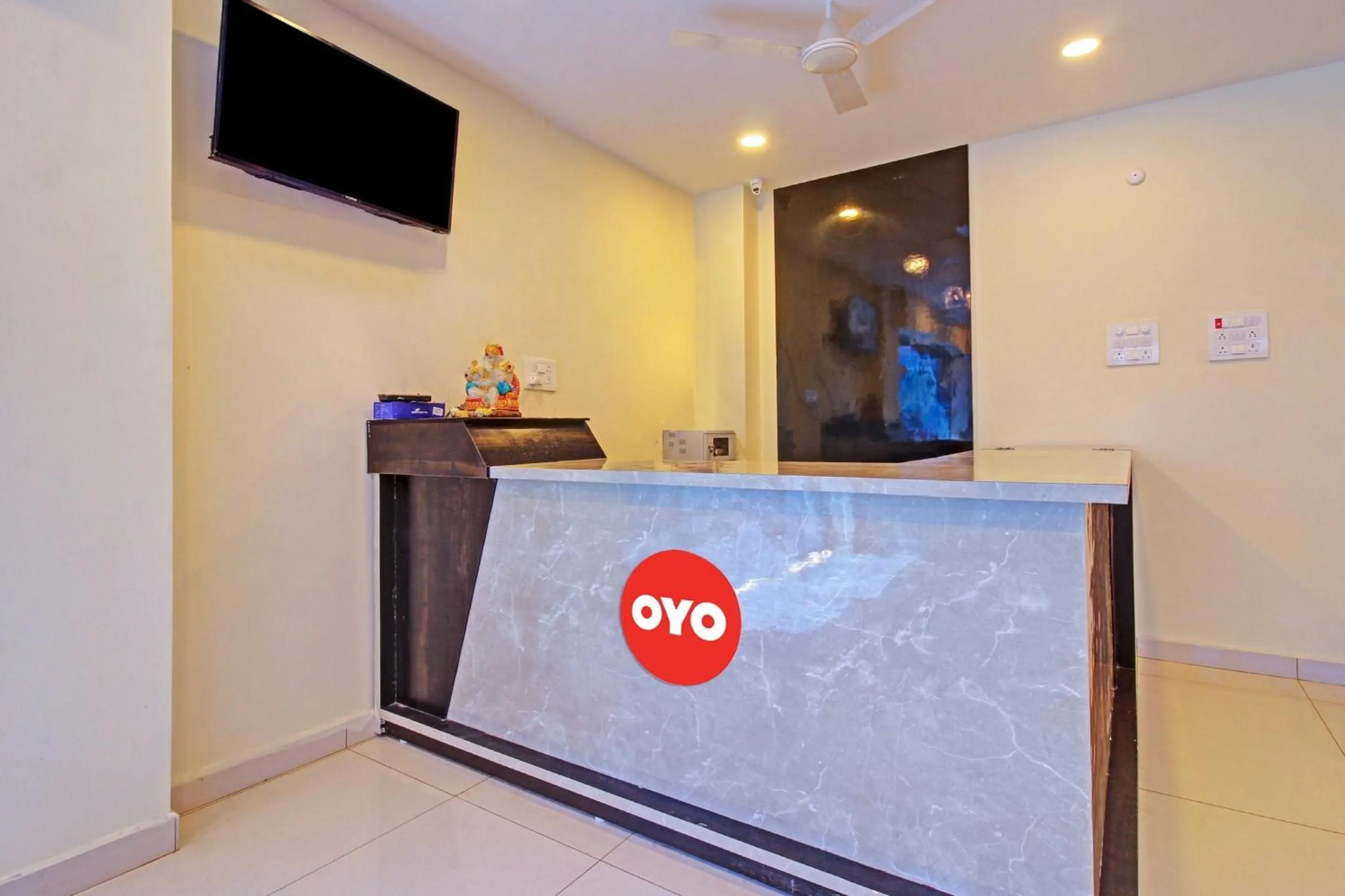 Lobby or reception in Super Hotel O Lakshmi Royal Inn