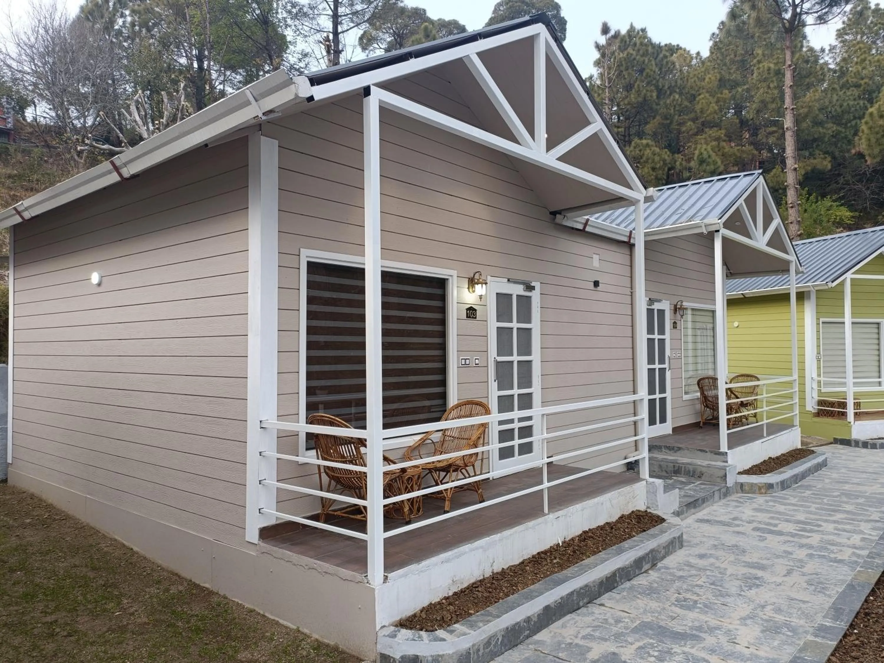 Bedroom in DLS Nature Trinket Resort - Dalhousie with Swimming Pool