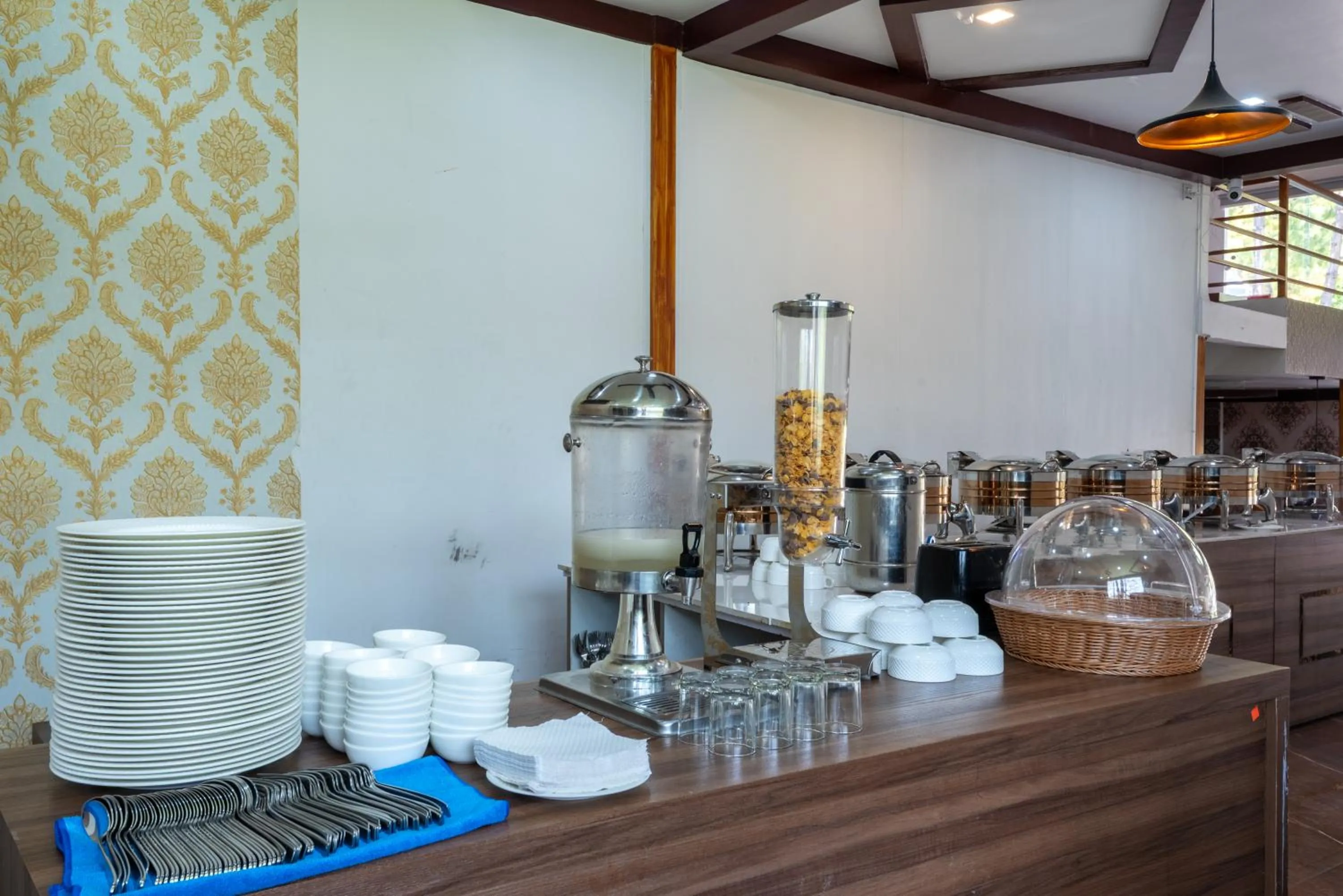 Buffet breakfast in DLS Nature Trinket Resort - Dalhousie with Swimming Pool