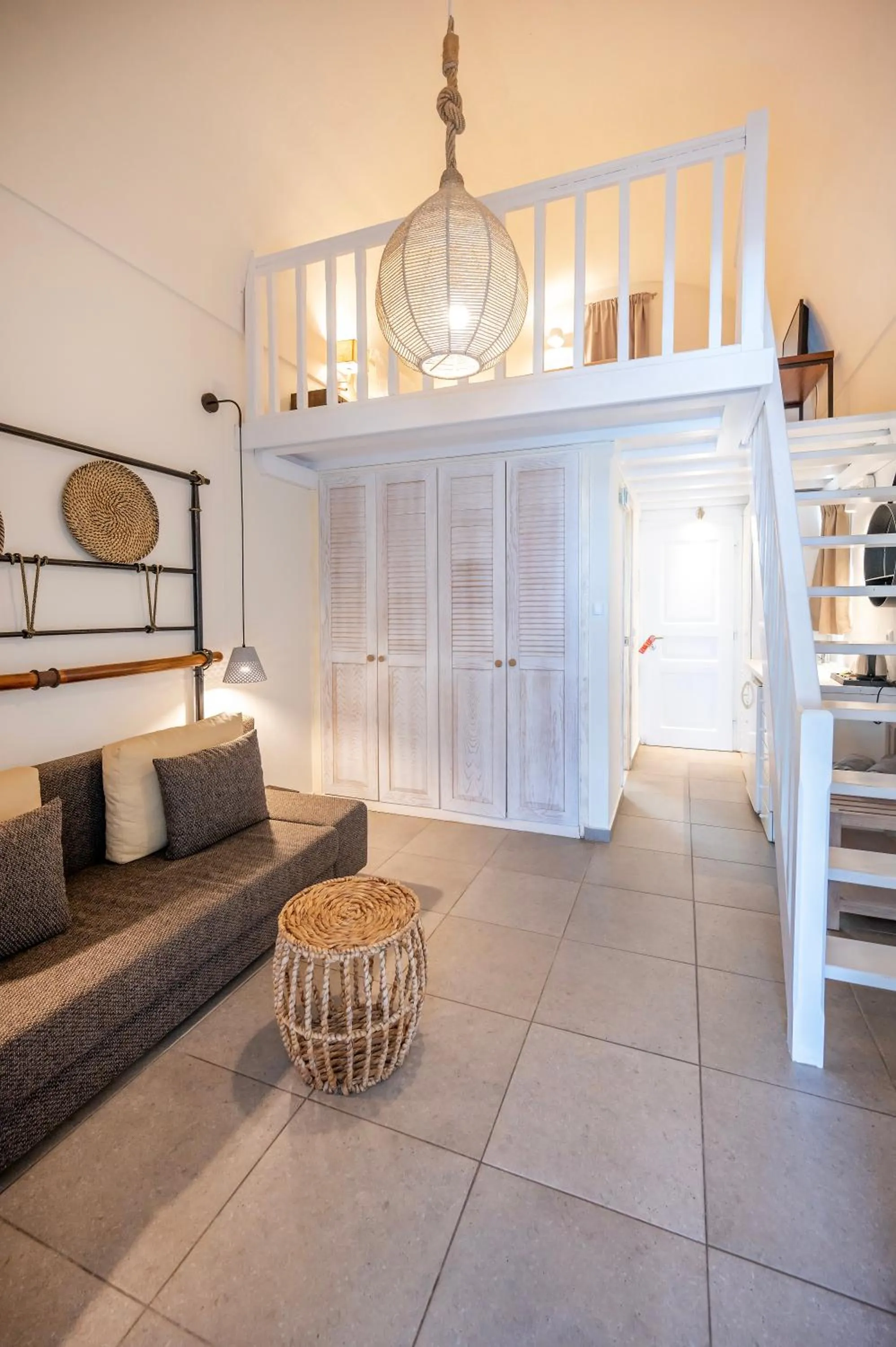 Living room in Smy Santorini Suites & Villas
