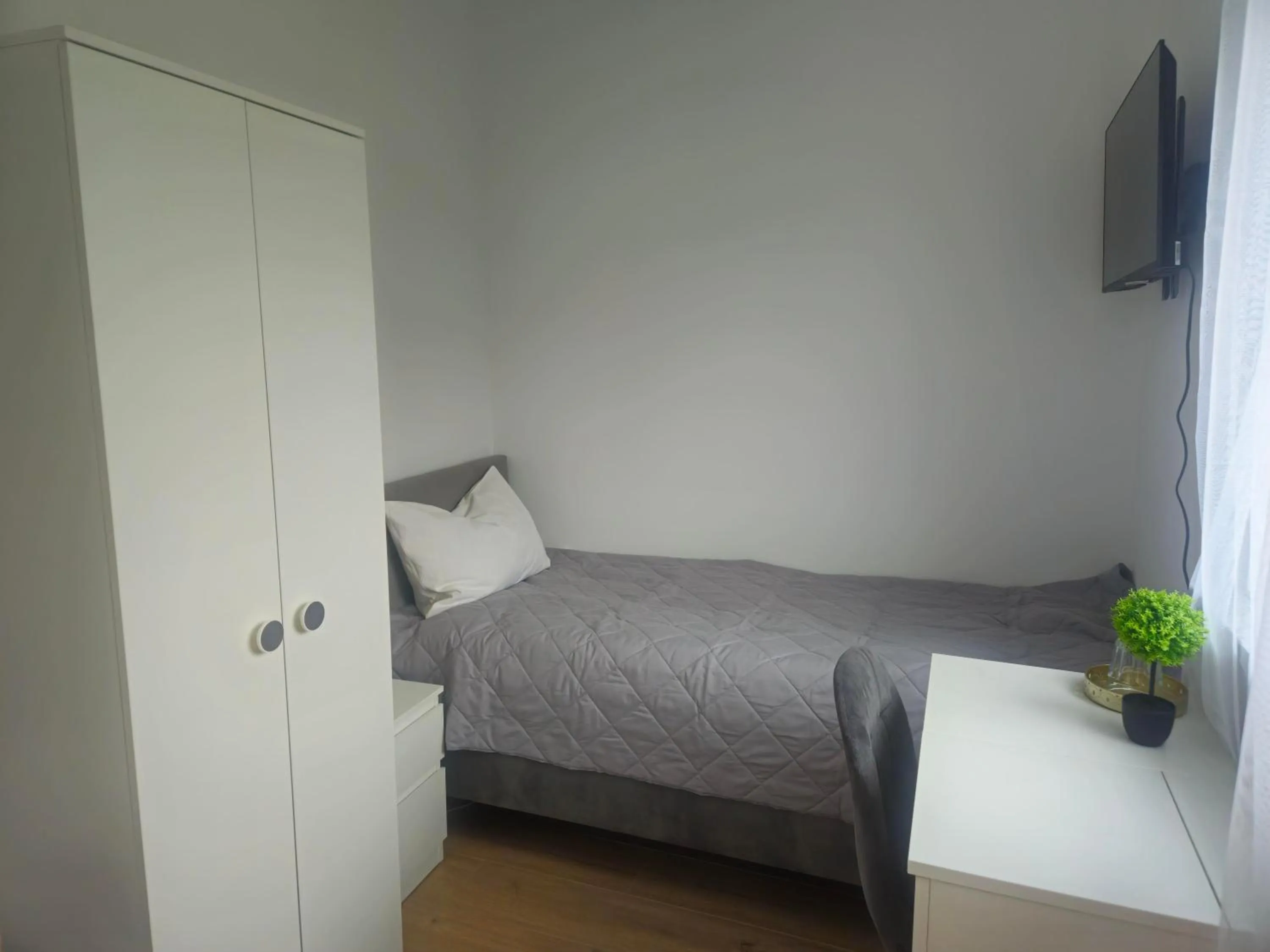 Bed in Diamentowa 7 Rent Home Konarzewo Poznań