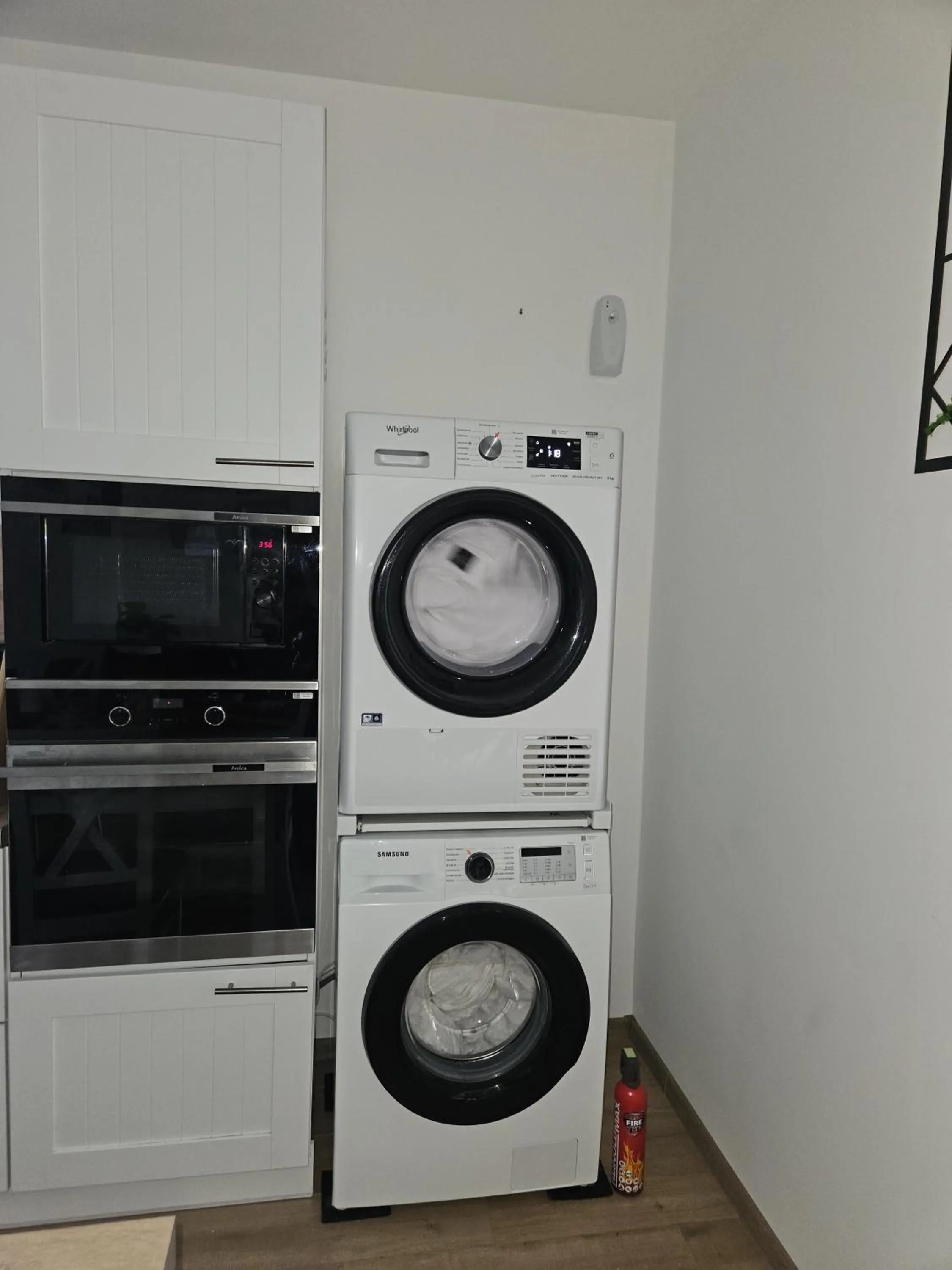 washing machine in Diamentowa 7 Rent Home Konarzewo Poznań