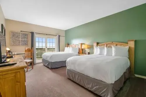 Double Room with Patio in The Hideout Golf Club & Resort Double Room with Patio in The Hideout Golf Club & Resort