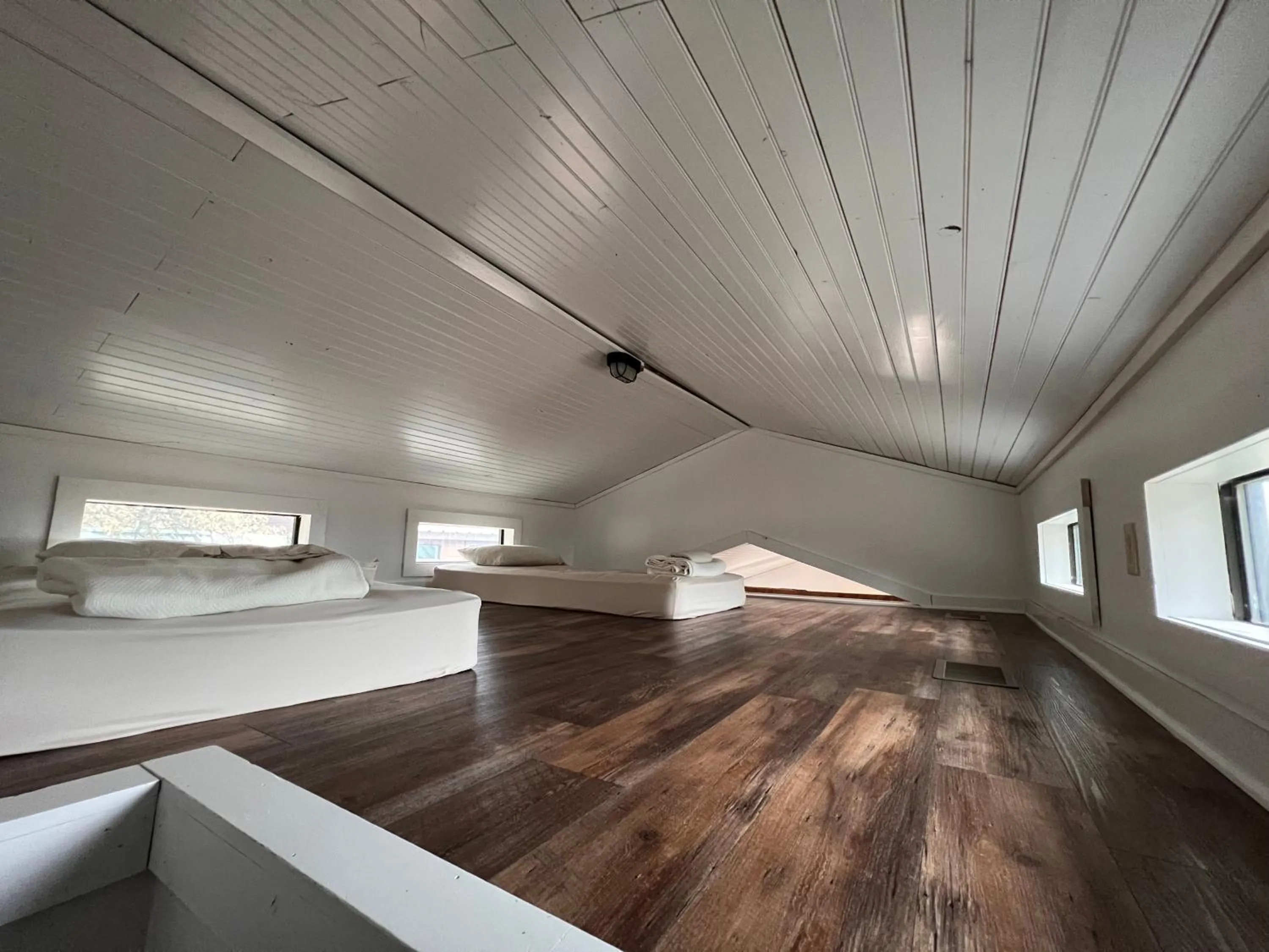 Bed in The Hideout Golf Club & Resort