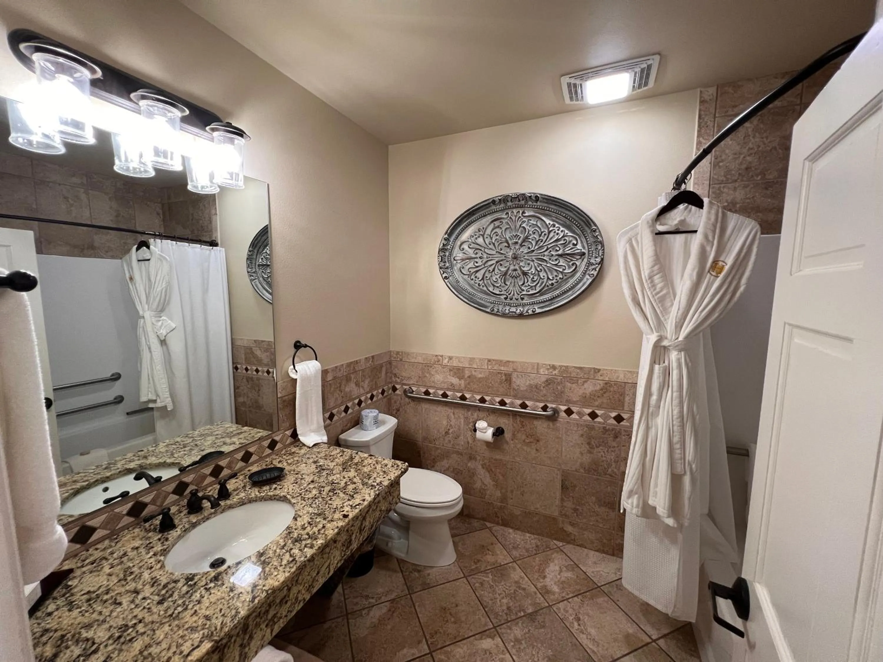 Toilet in The Hideout Golf Club & Resort