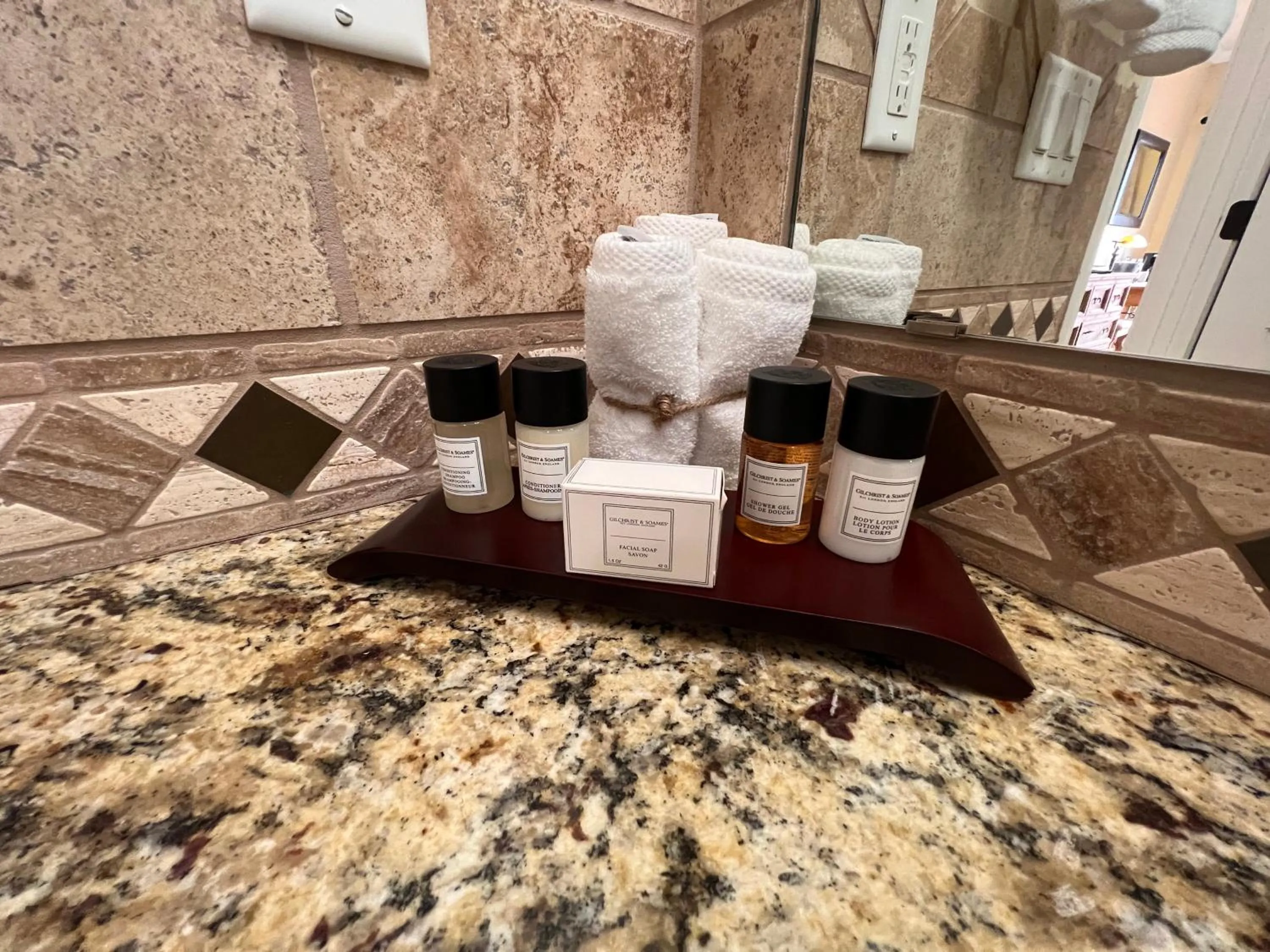 Bathroom in The Hideout Golf Club & Resort