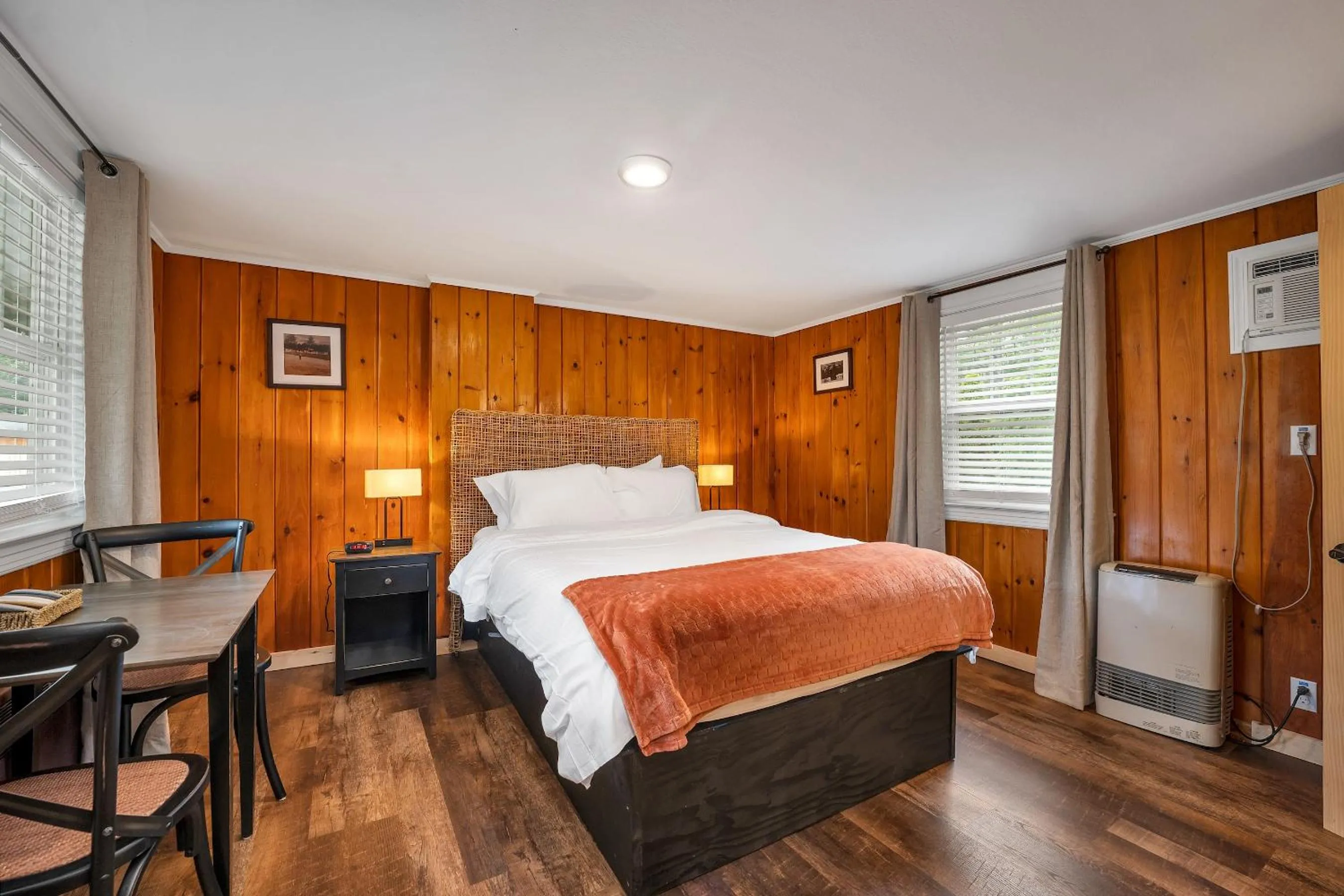 Bed in The Inn & More