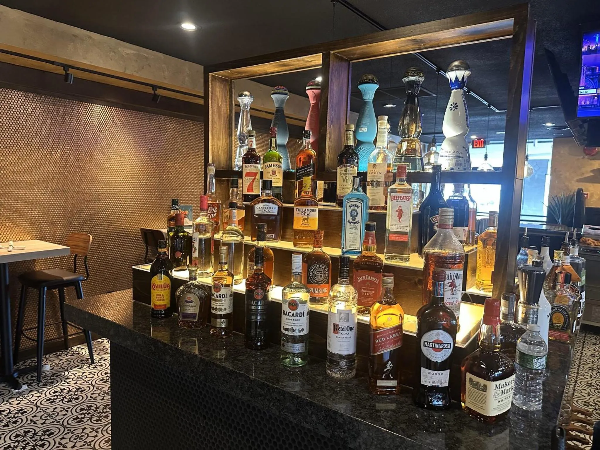 Restaurant/places to eat in HomeTowne Studios by Red Roof Painted Post