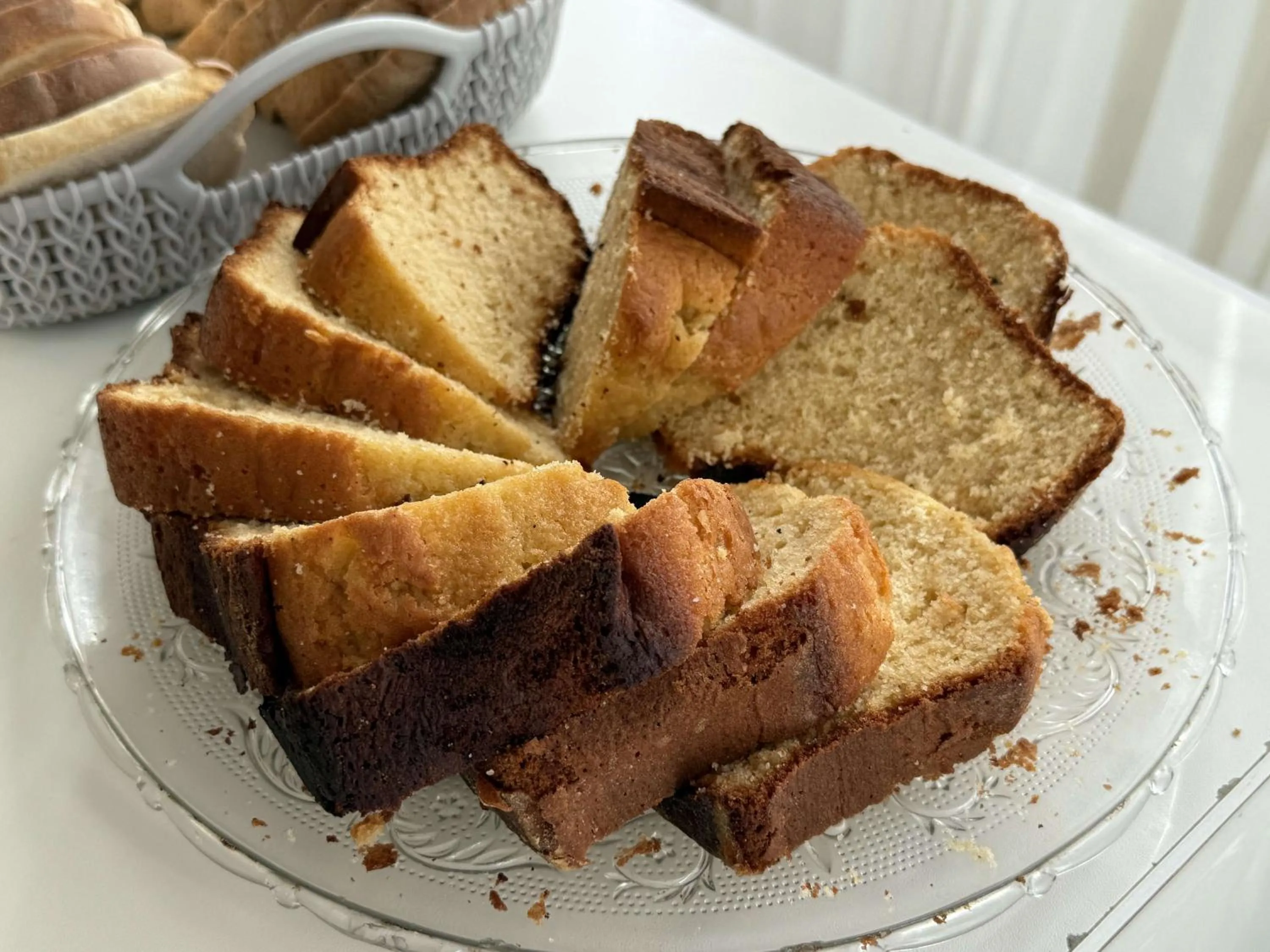 Breakfast in Porto Vila by AFT