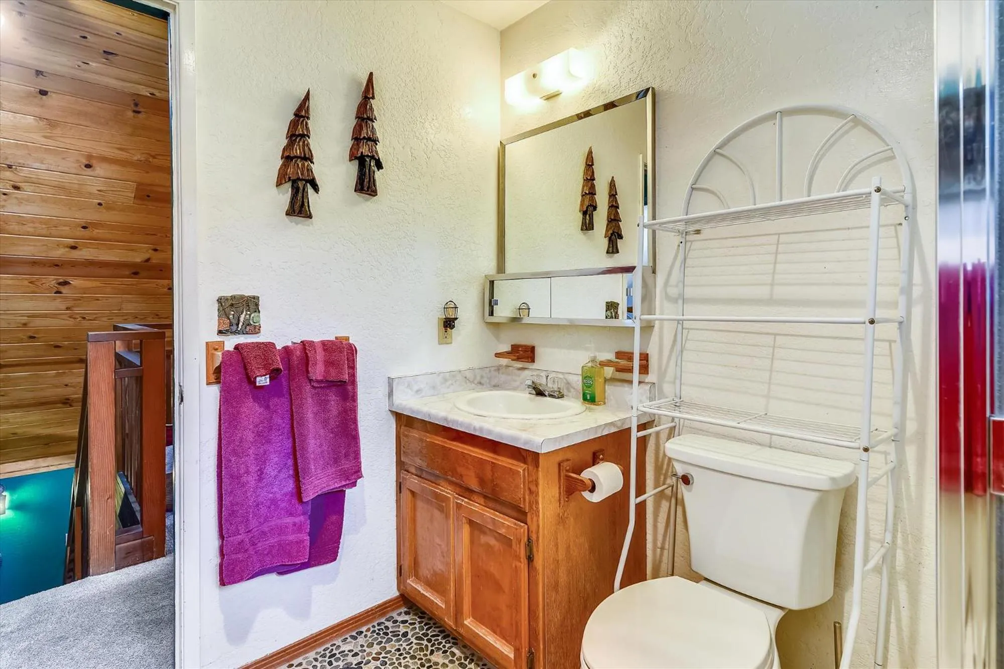 Property building in Only 7 Miles To Heavenly, Huge Deck, Pets Welcome