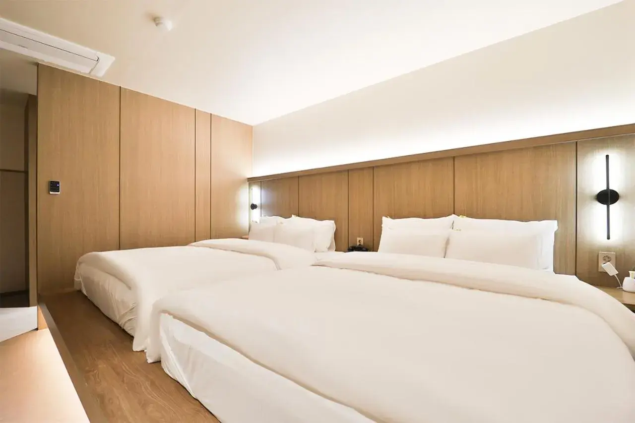 Deluxe Pretty Family Room in Hotel Ippda Gumdan Deluxe Pretty Family Room in Hotel Ippda Gumdan