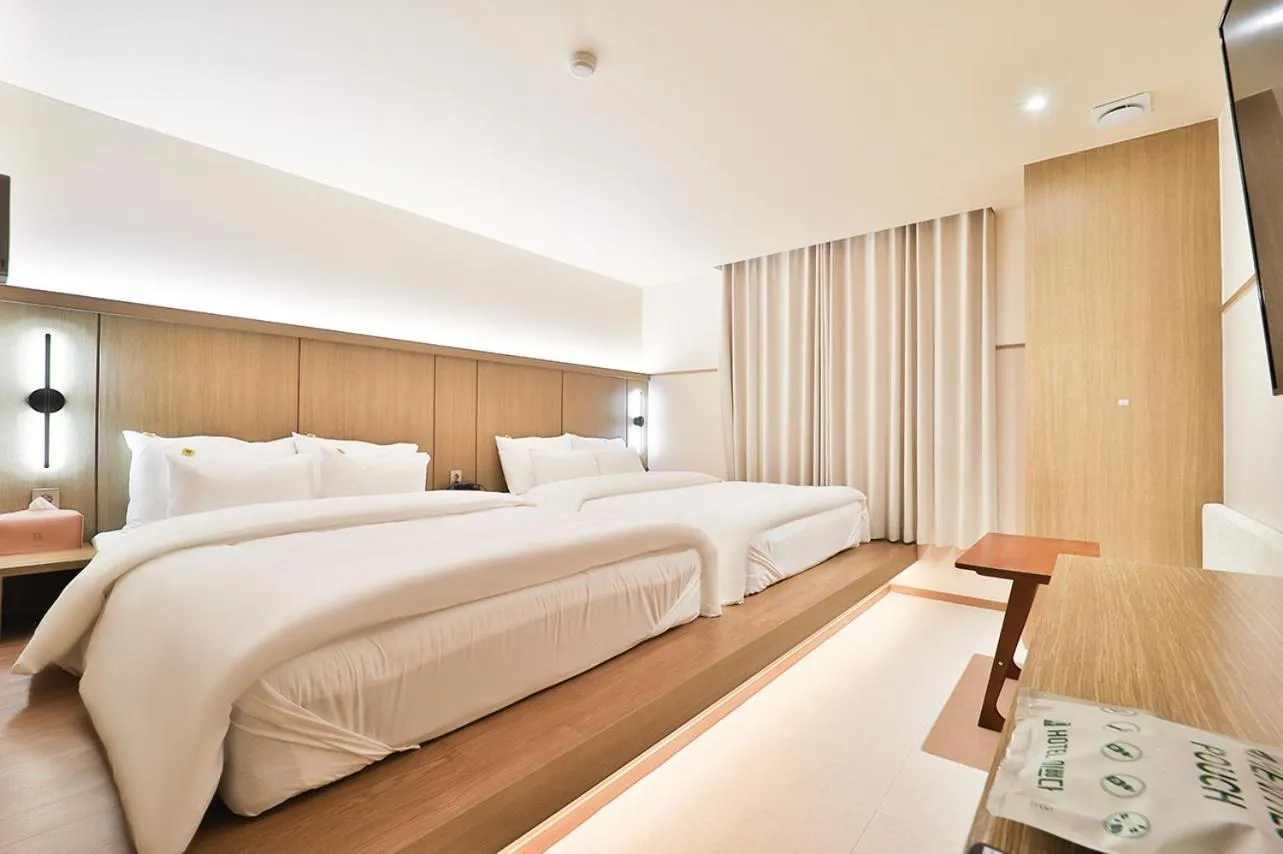 Photo of the whole room, Bed in Hotel Ippda Gumdan