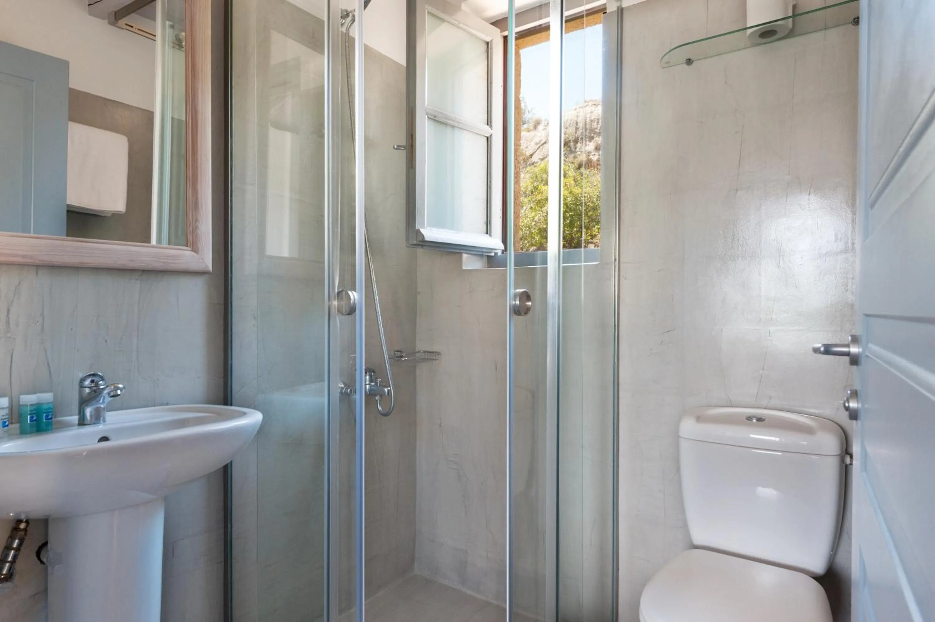 Notos Hotel Kardamili