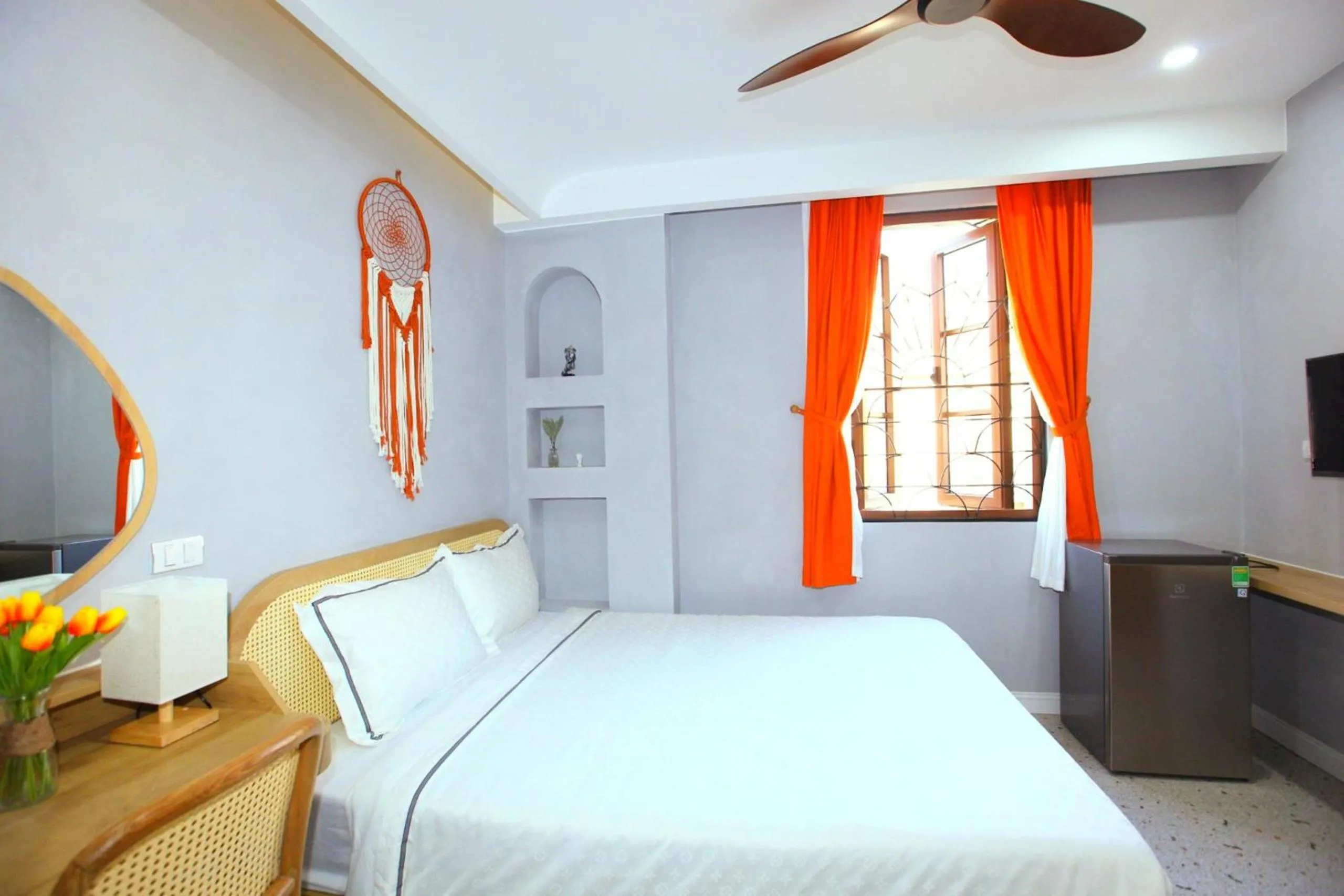 Photo of the whole room in Rova Hotel Sunset Town Phu Quoc