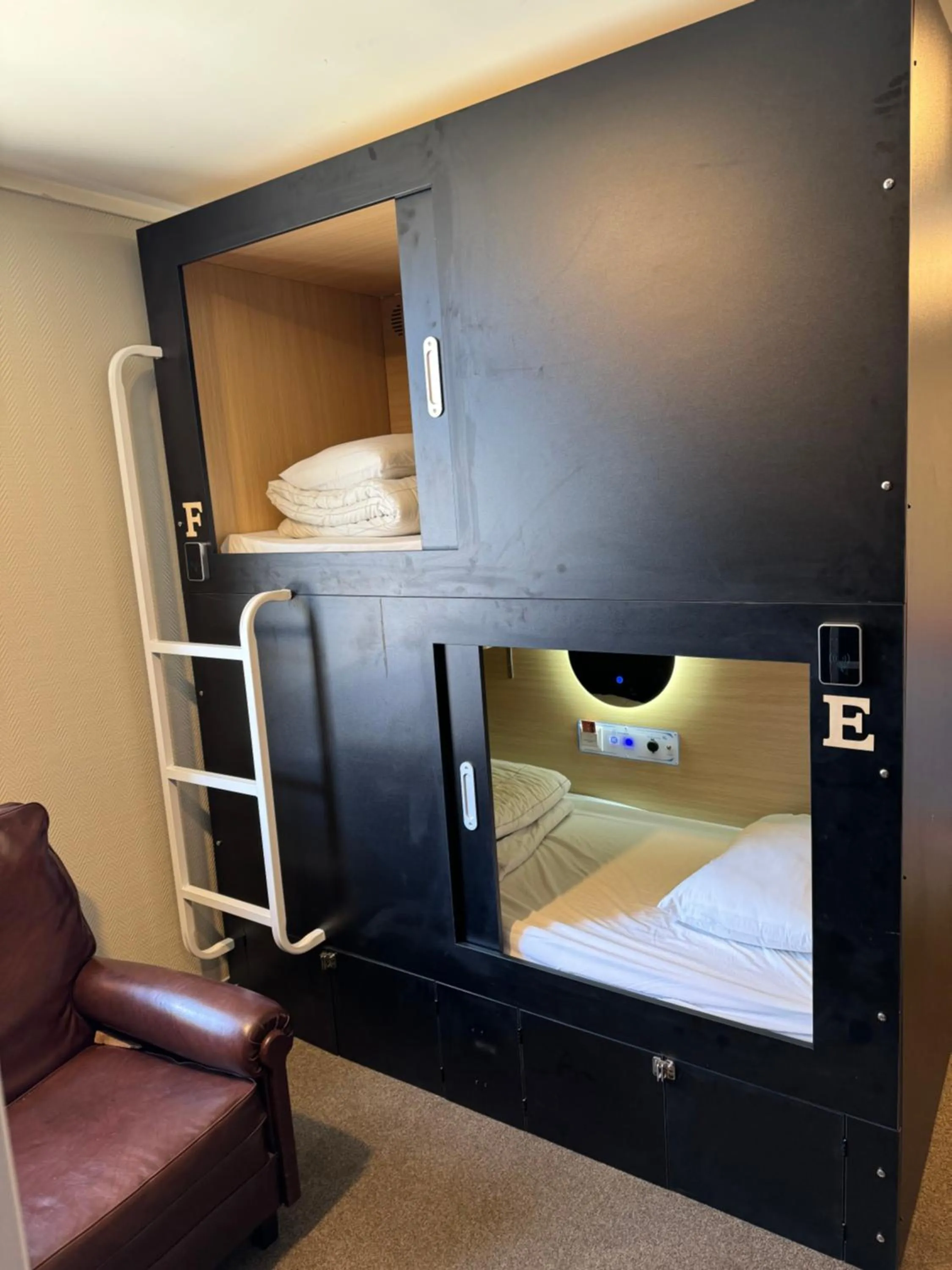 Bed in UpTown Backpackers