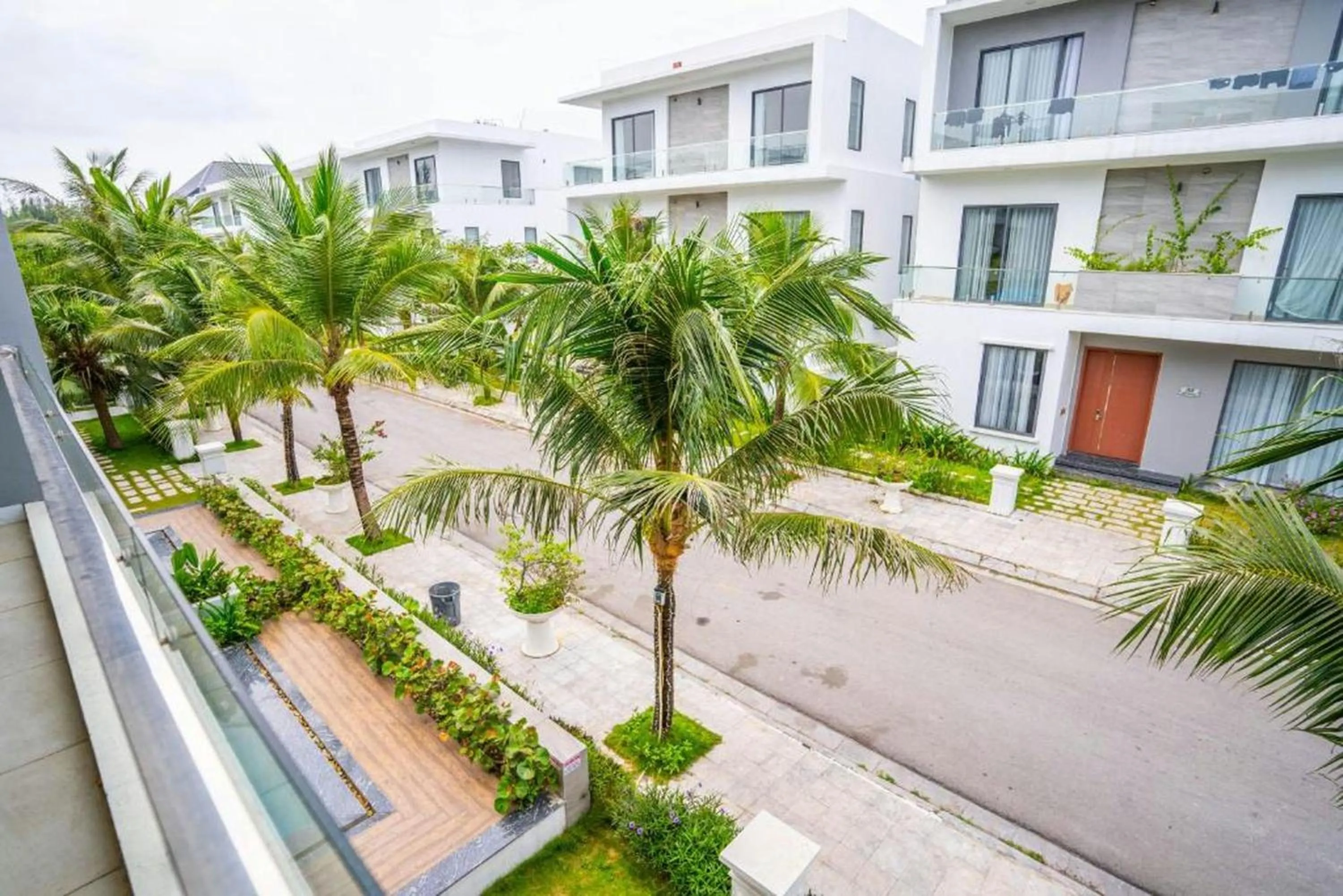 Street view in Villa FLC Sầm Sơn Ngọc Trai - Ngay Gần Biển