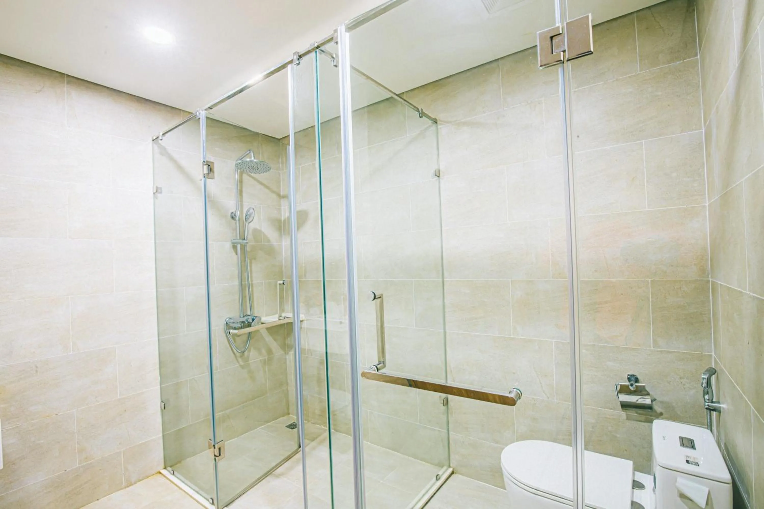 Shower in Villa FLC Sầm Sơn Ngọc Trai - Ngay Gần Biển