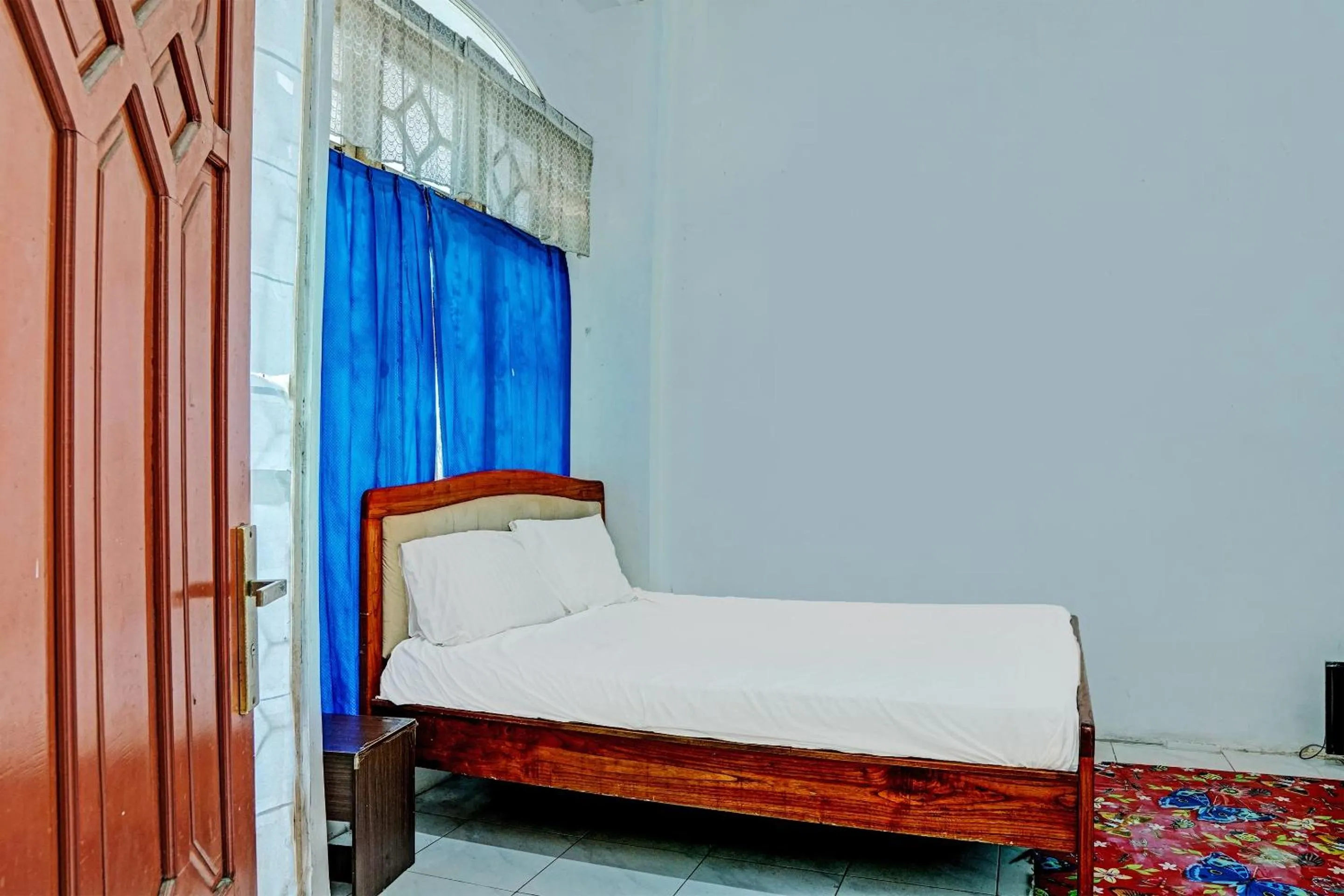 Bedroom, Bed in Hotel O Kost Axcel