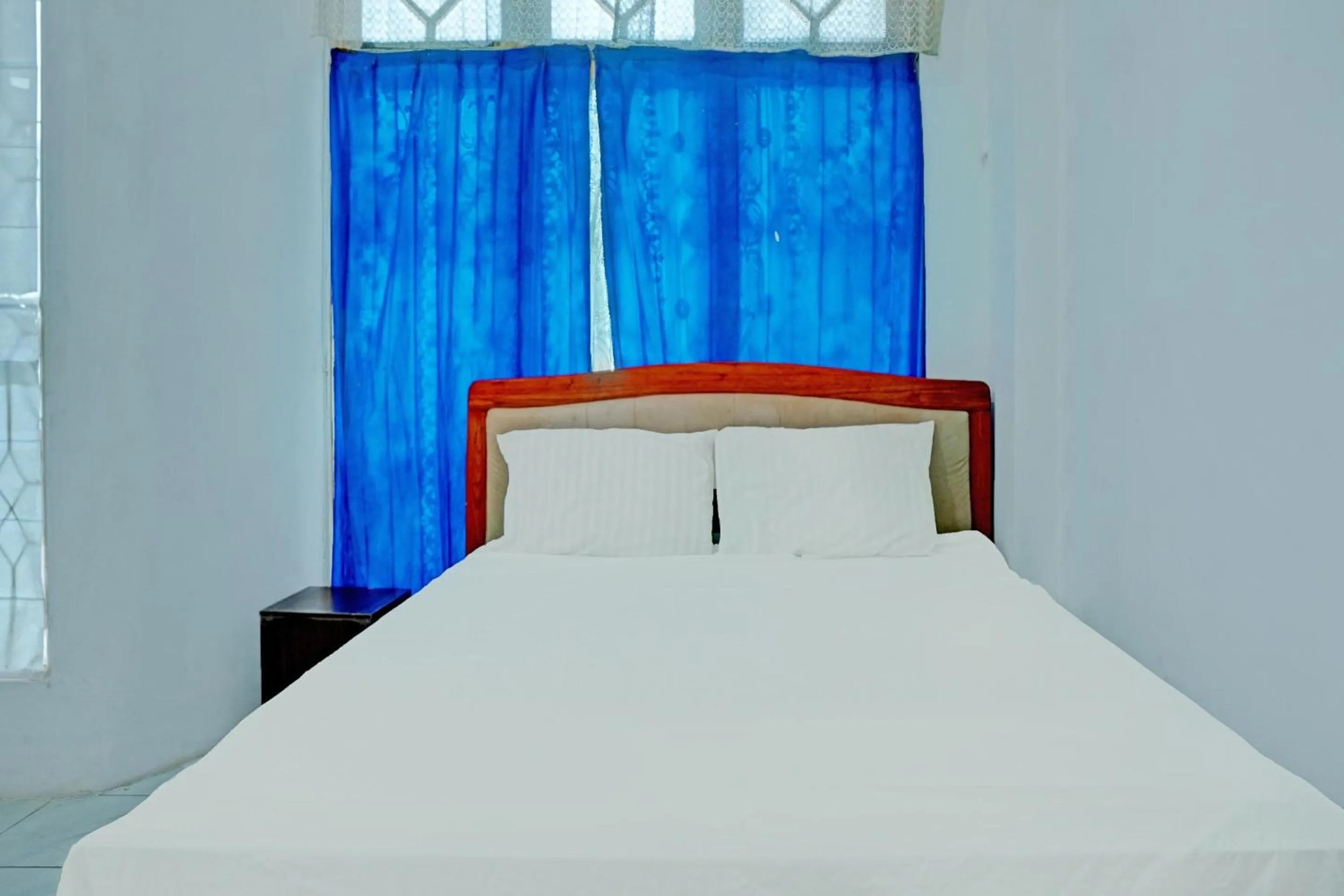 Bedroom, Bed in Hotel O Kost Axcel