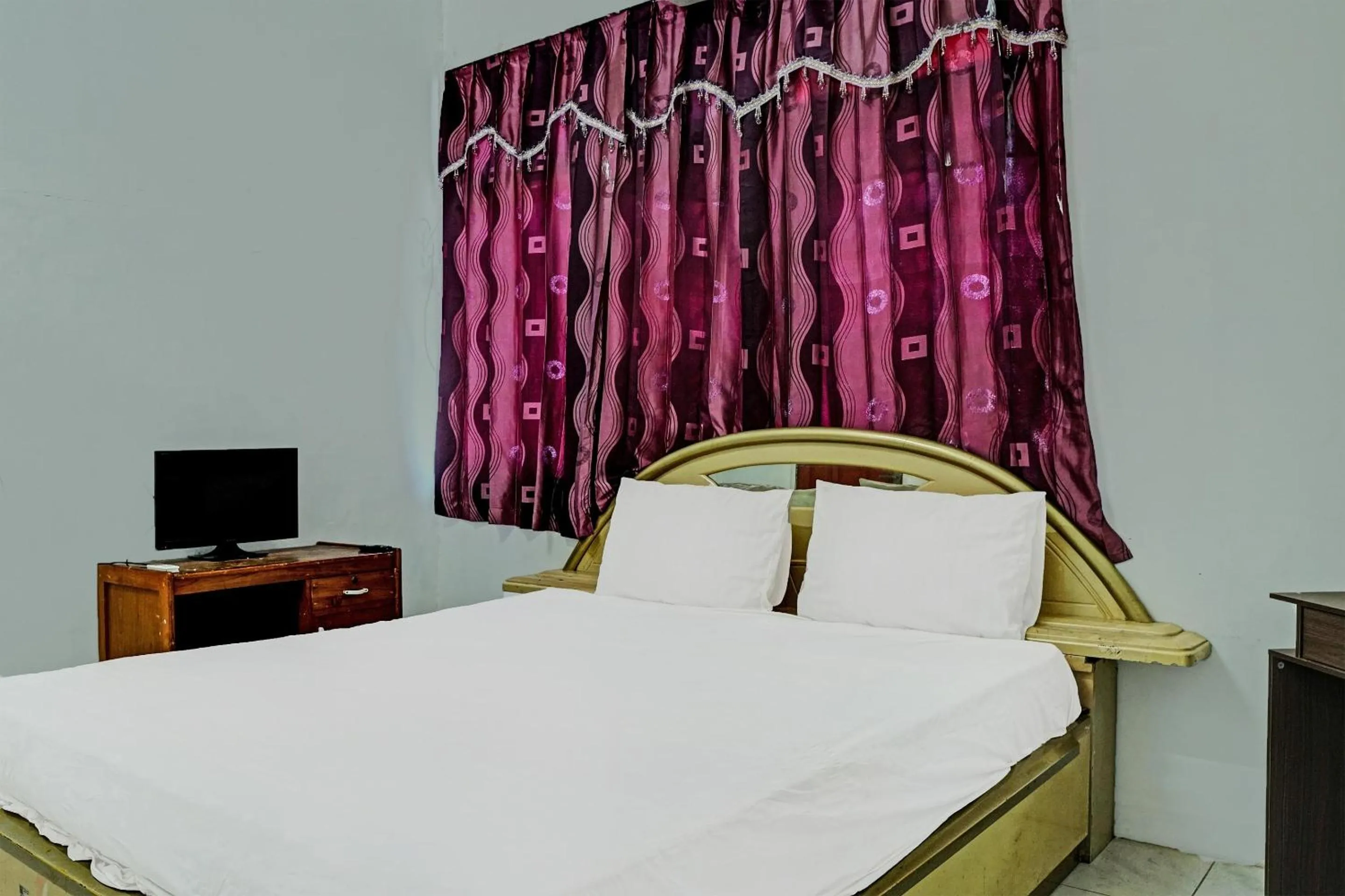 Bedroom, Bed in Hotel O Kost Axcel