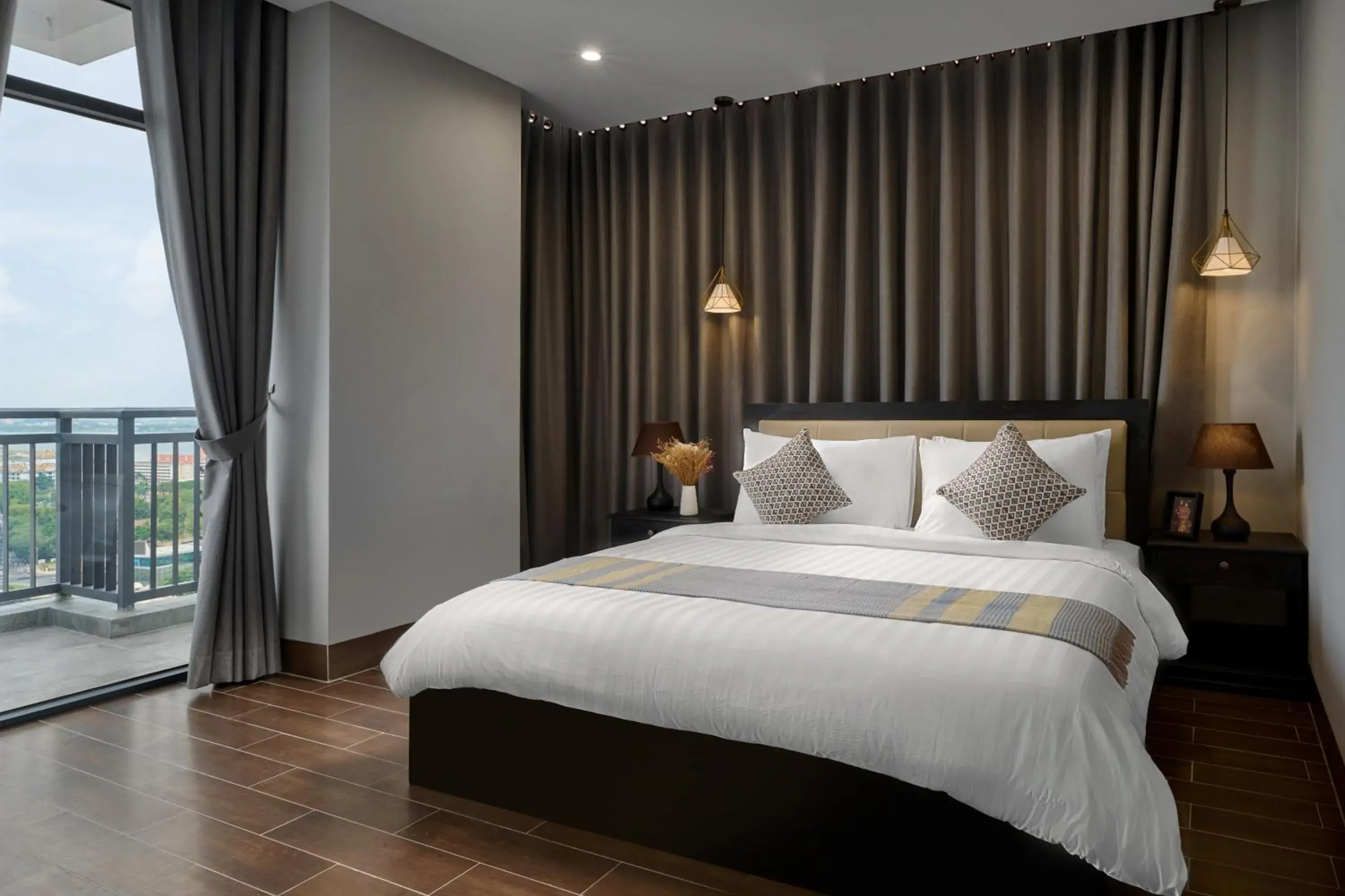 BIJOU Family Suite Three-Bedrooms in BIJOU Serviced Residence BIJOU Family Suite Three-Bedrooms in BIJOU Serviced Residence