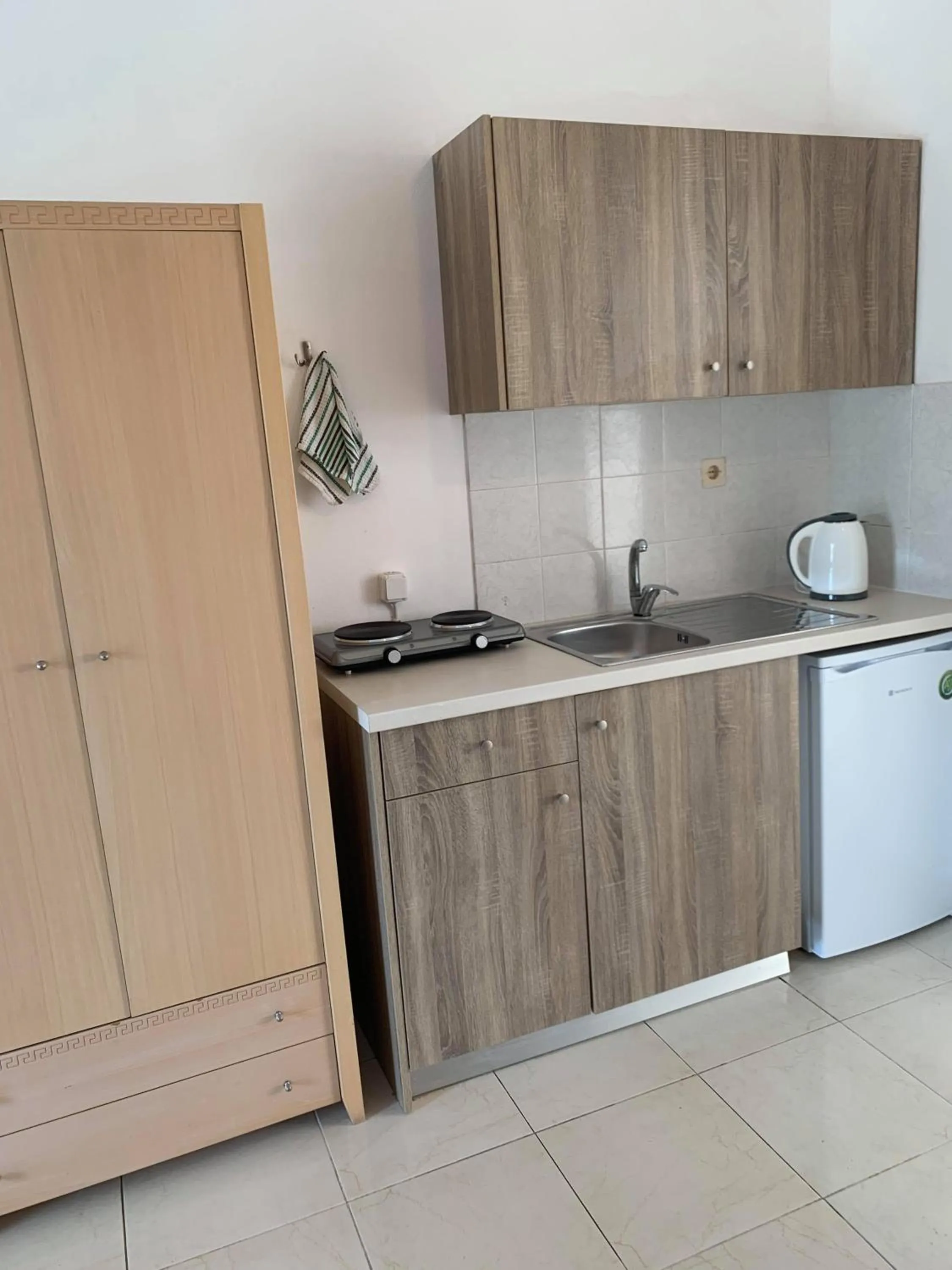 Kitchen or kitchenette in White Palace Studios