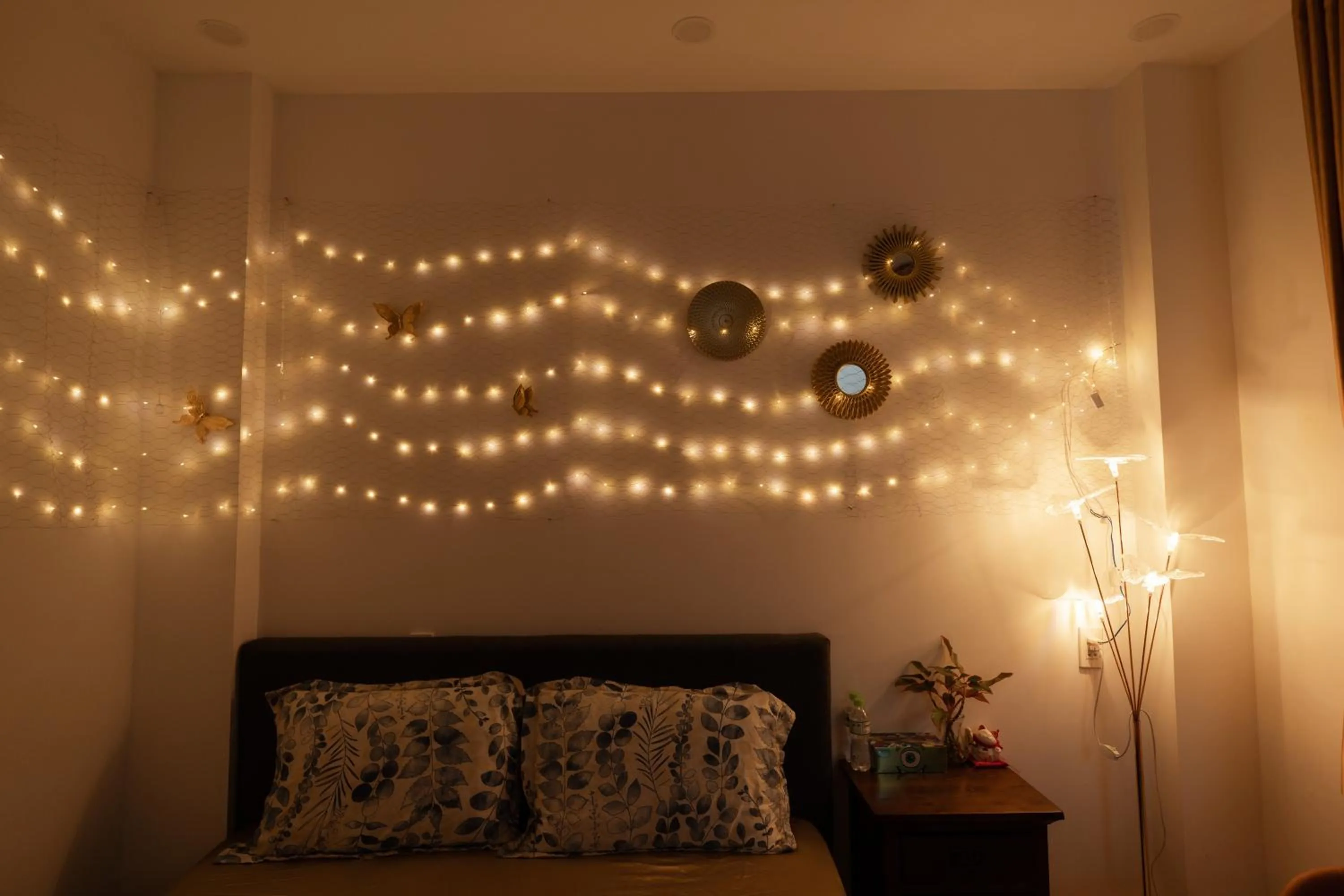 Decorative detail, Bed in The Sophia Apartment - Thao Dien Central