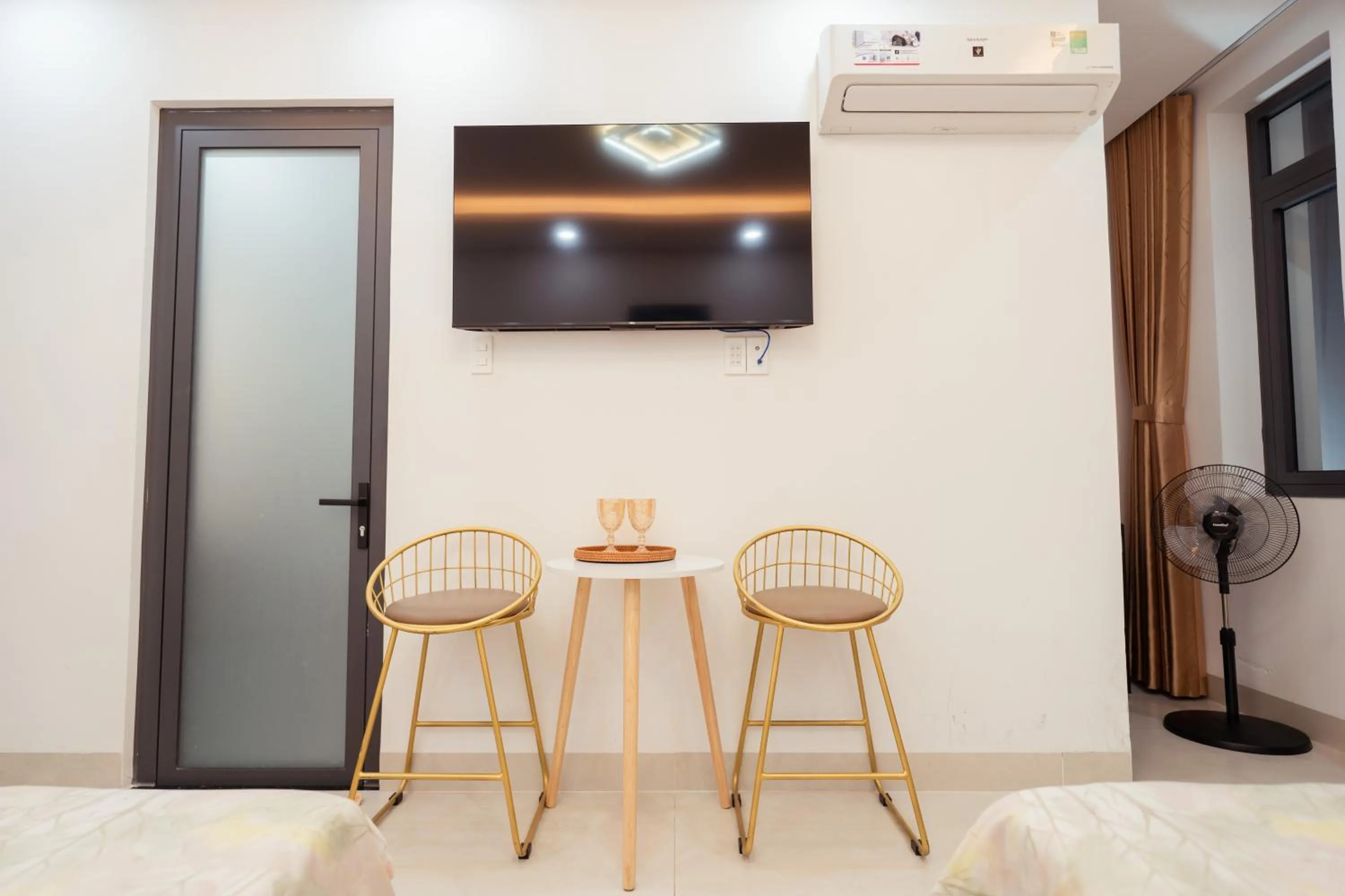 Decorative detail, Bed in The Sophia Apartment - Thao Dien Central