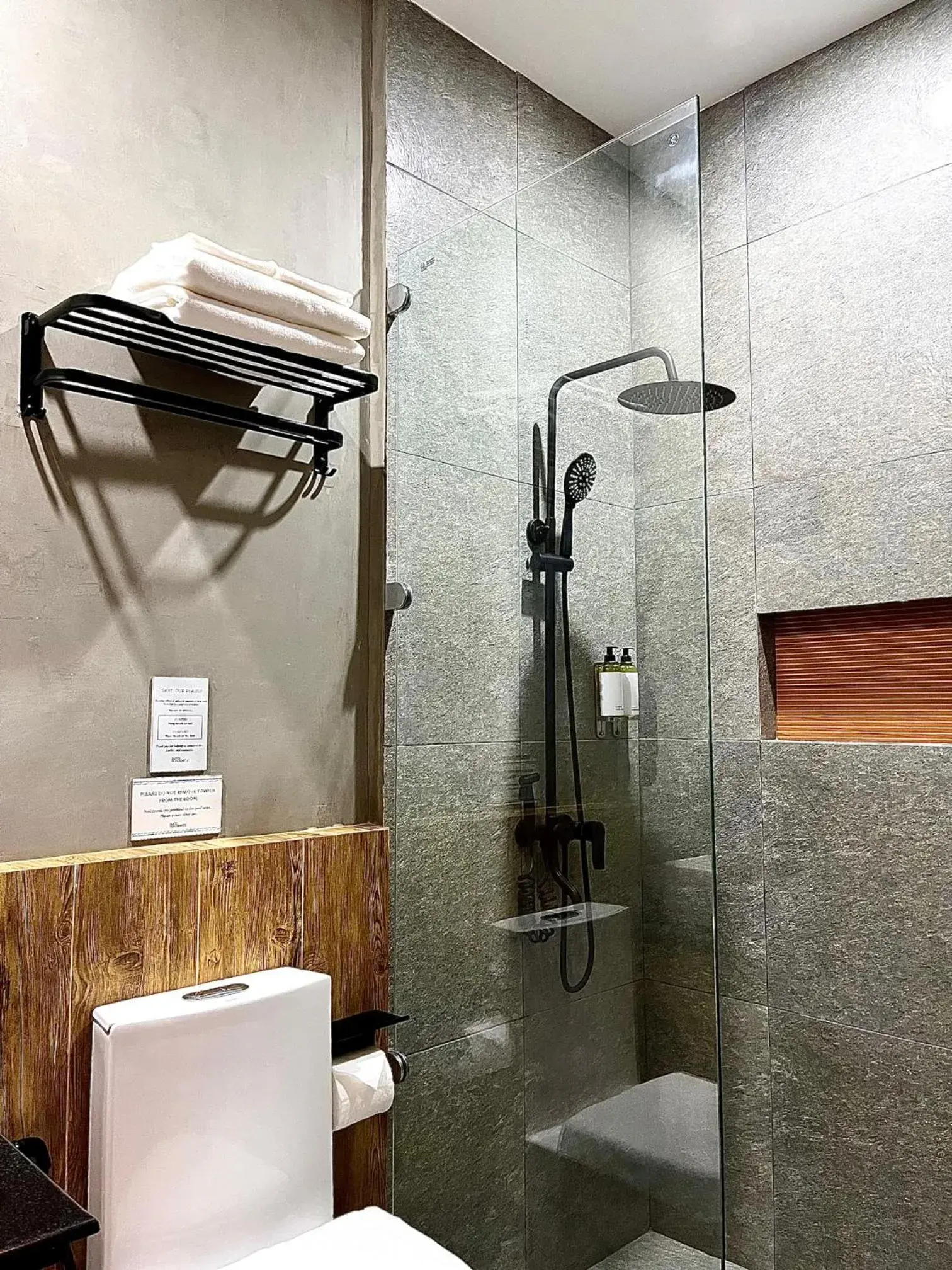 Standard Deluxe in Hotel Dumaguete Standard Deluxe in Hotel Dumaguete