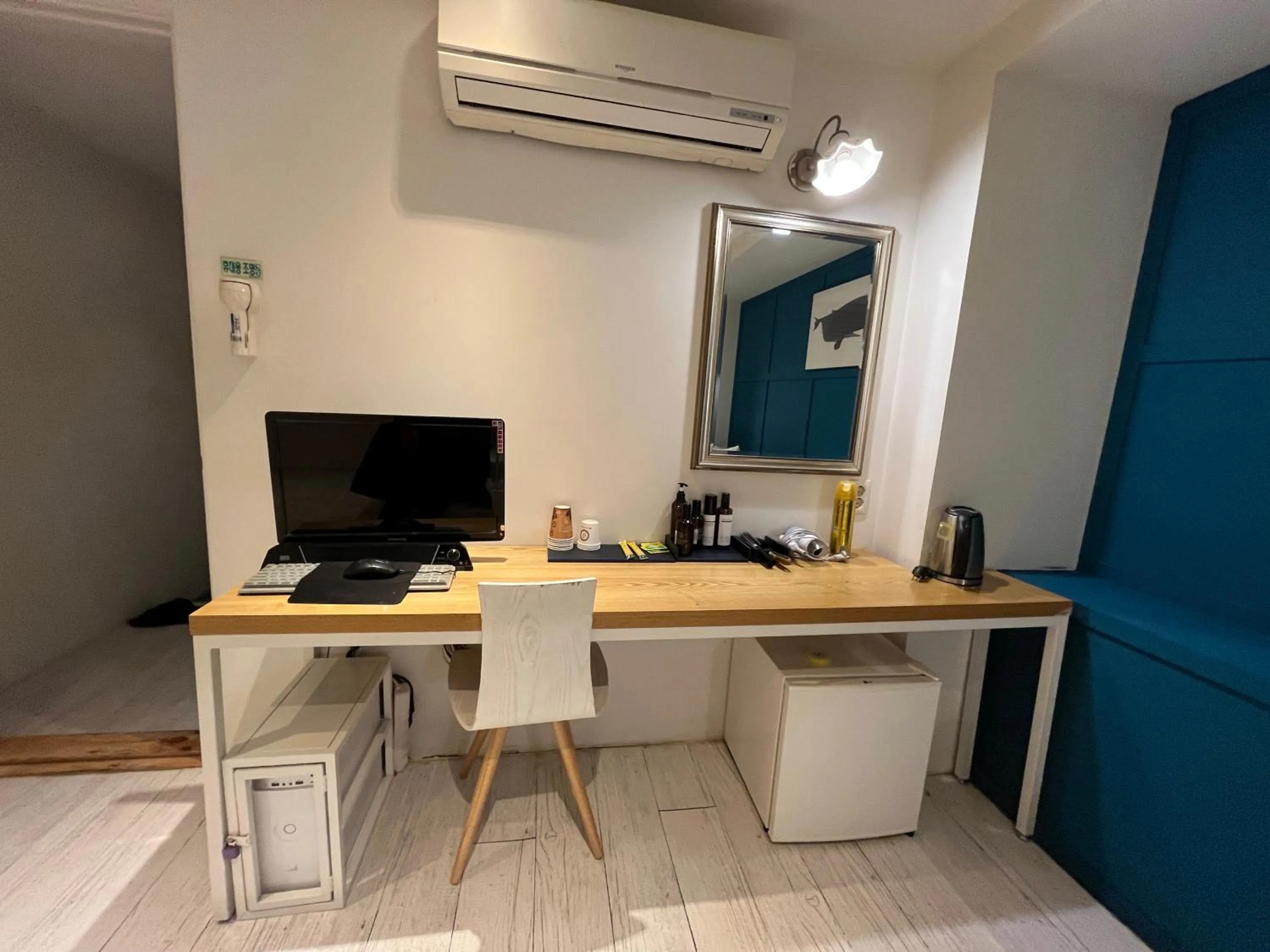 Hotel Yaja Hwajeong Station