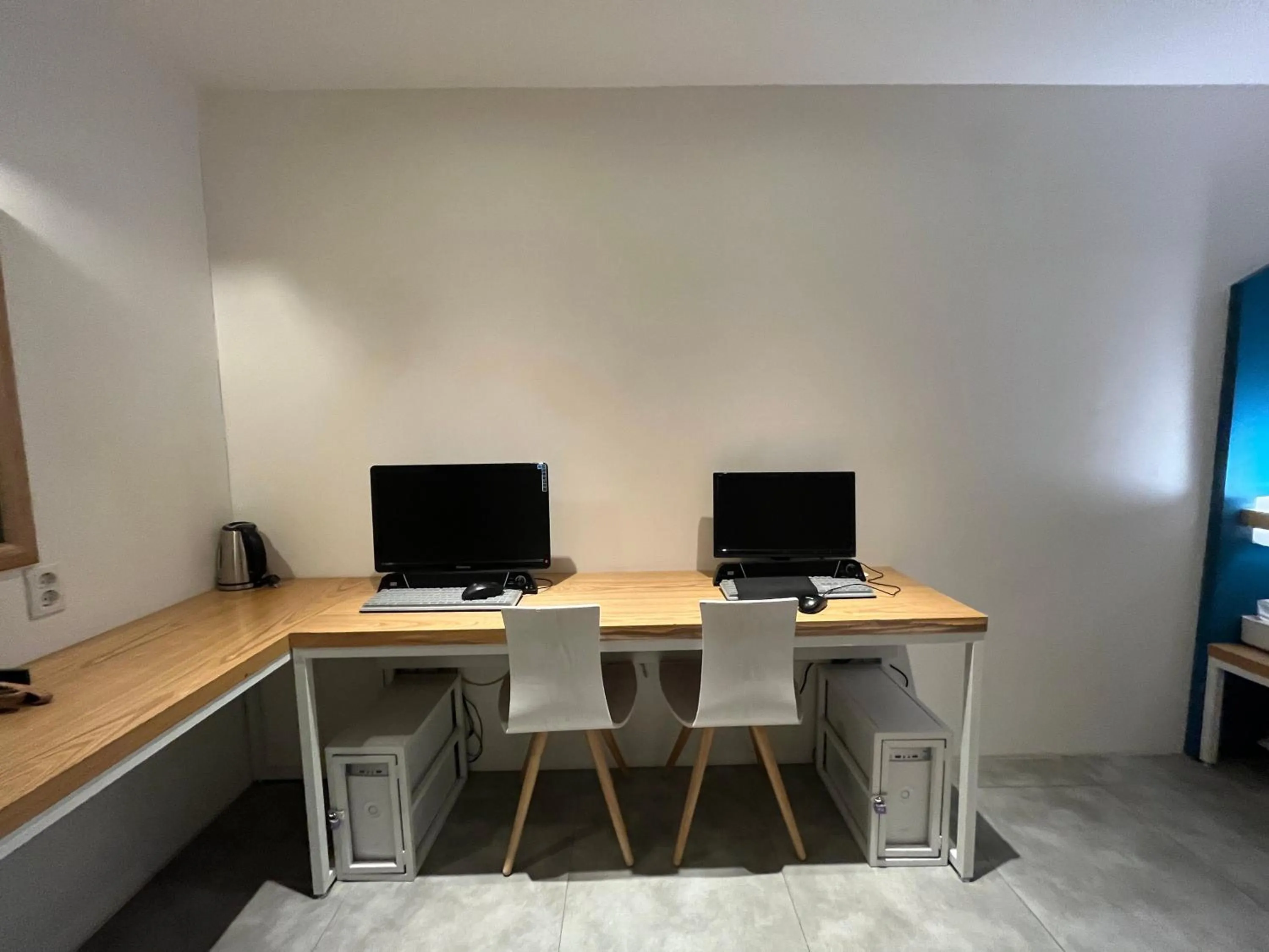 Hotel Yaja Hwajeong Station