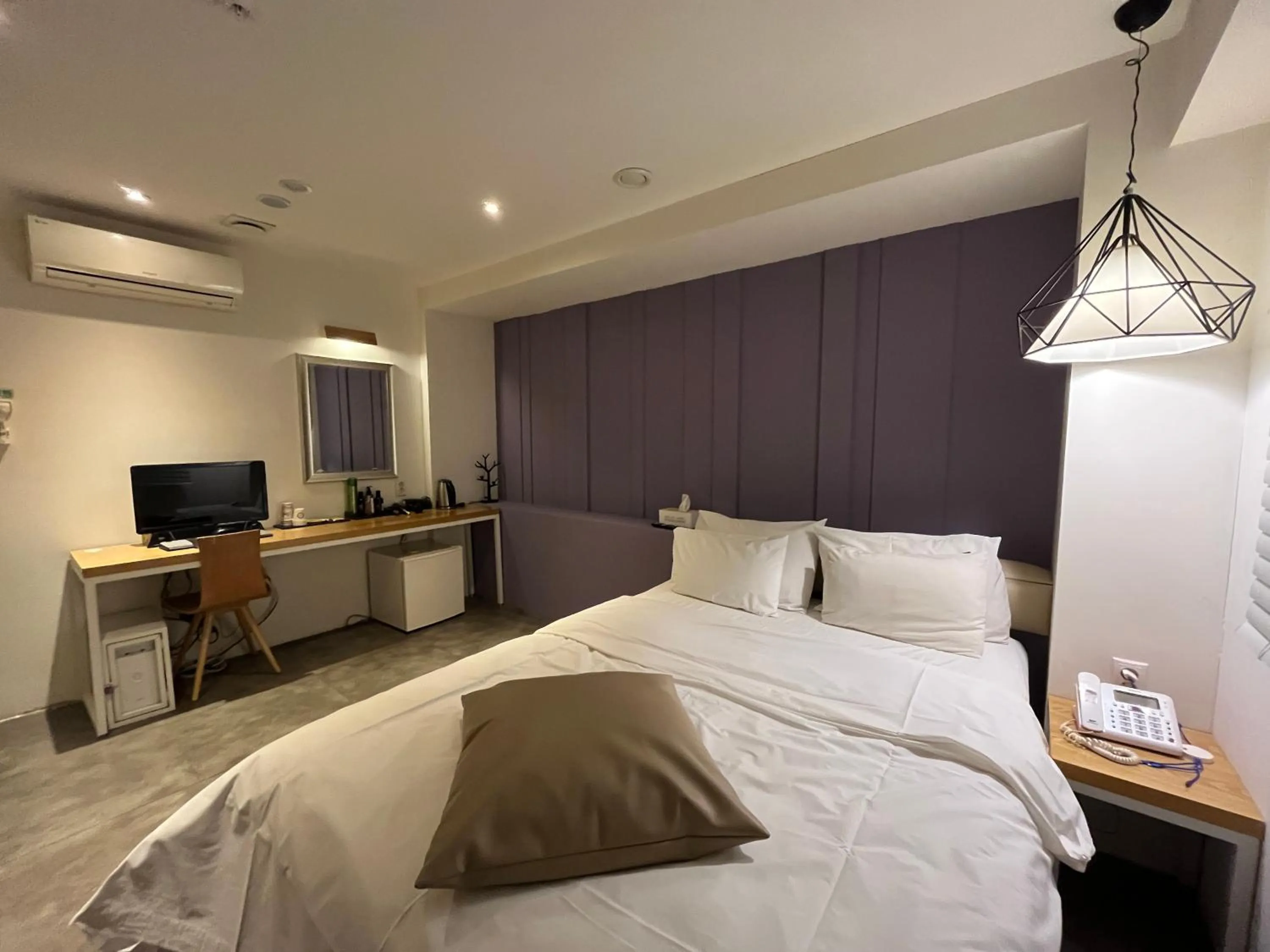 Bed in Hotel Yaja Hwajeong Station