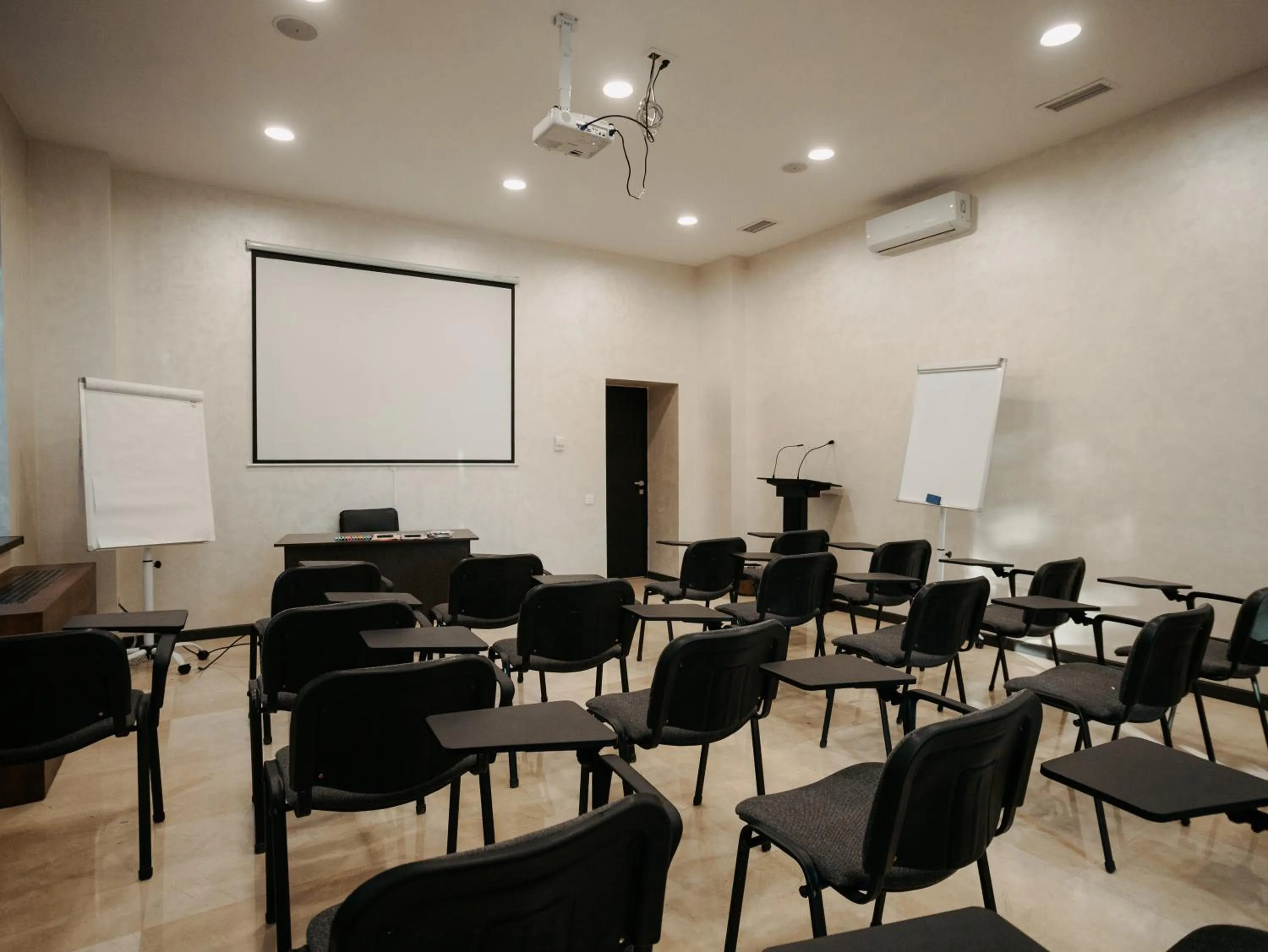 Meeting/conference room in Grand Mildom Hotel