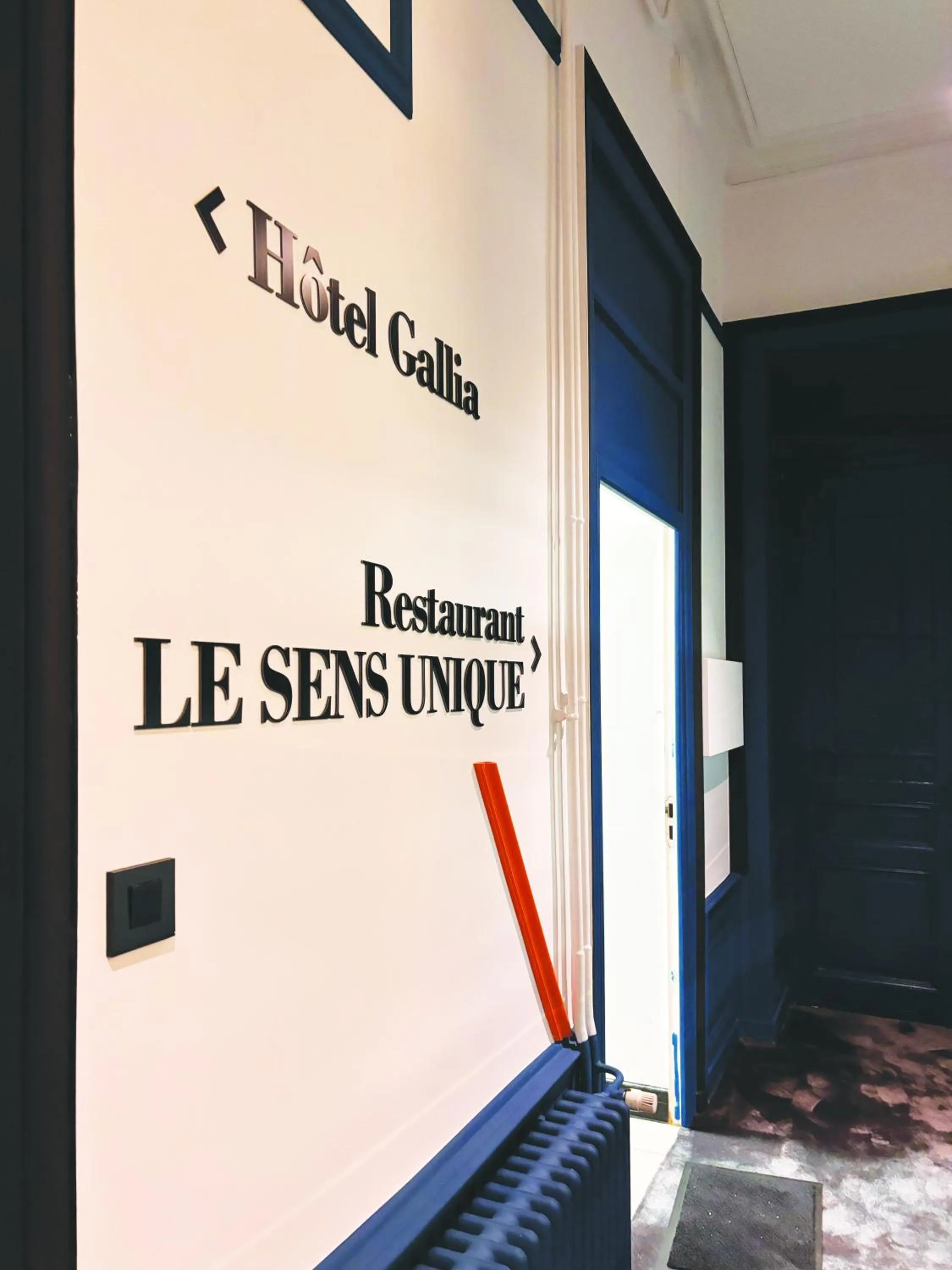 Property building in Hôtel Gallia