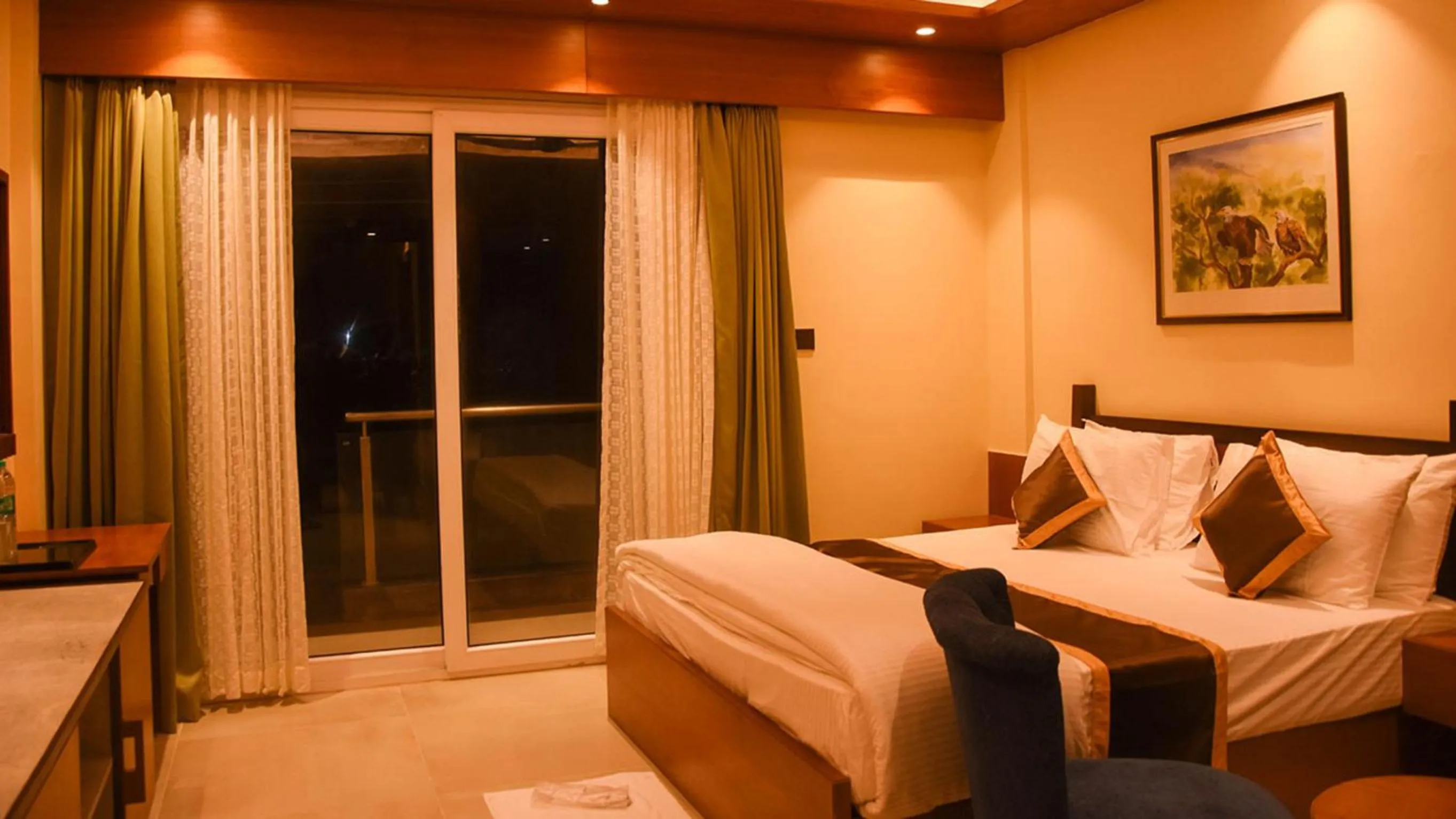 Bed in Luxury Amar Tree Resort