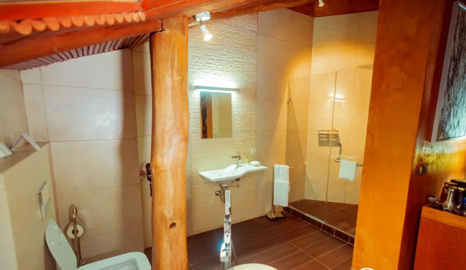 Shower in Trois Ore Residences & Green Earth Bistro