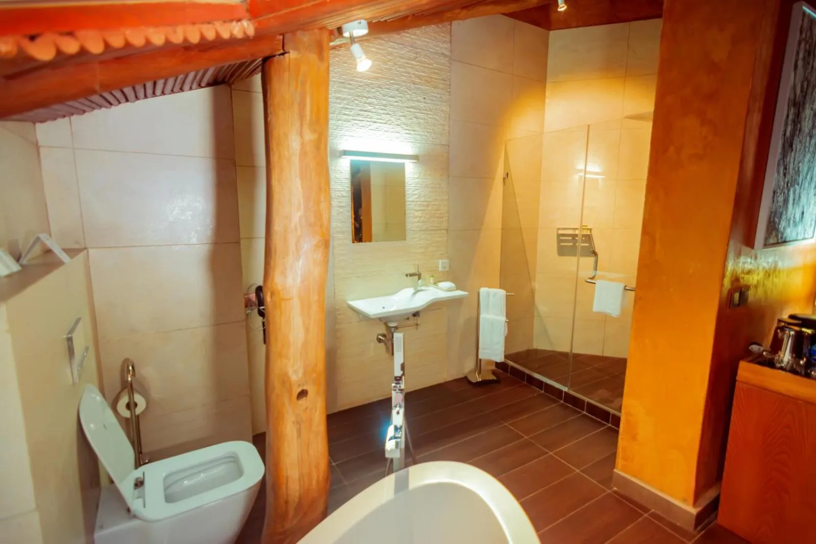 Shower in Trois Ore Residences & Green Earth Bistro