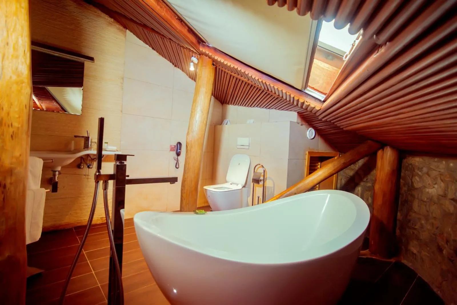 Bath in Trois Ore Residences & Green Earth Bistro
