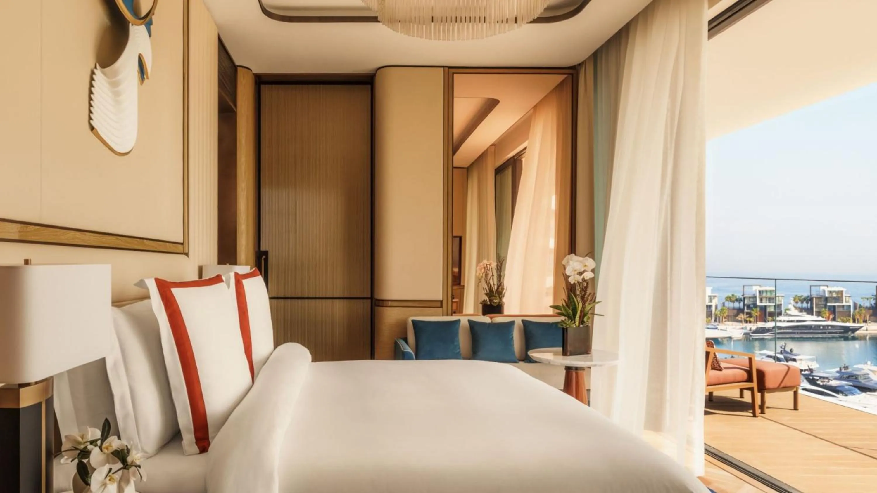 View (from property/room), Bed in Jumeirah Marsa Al Arab Dubai