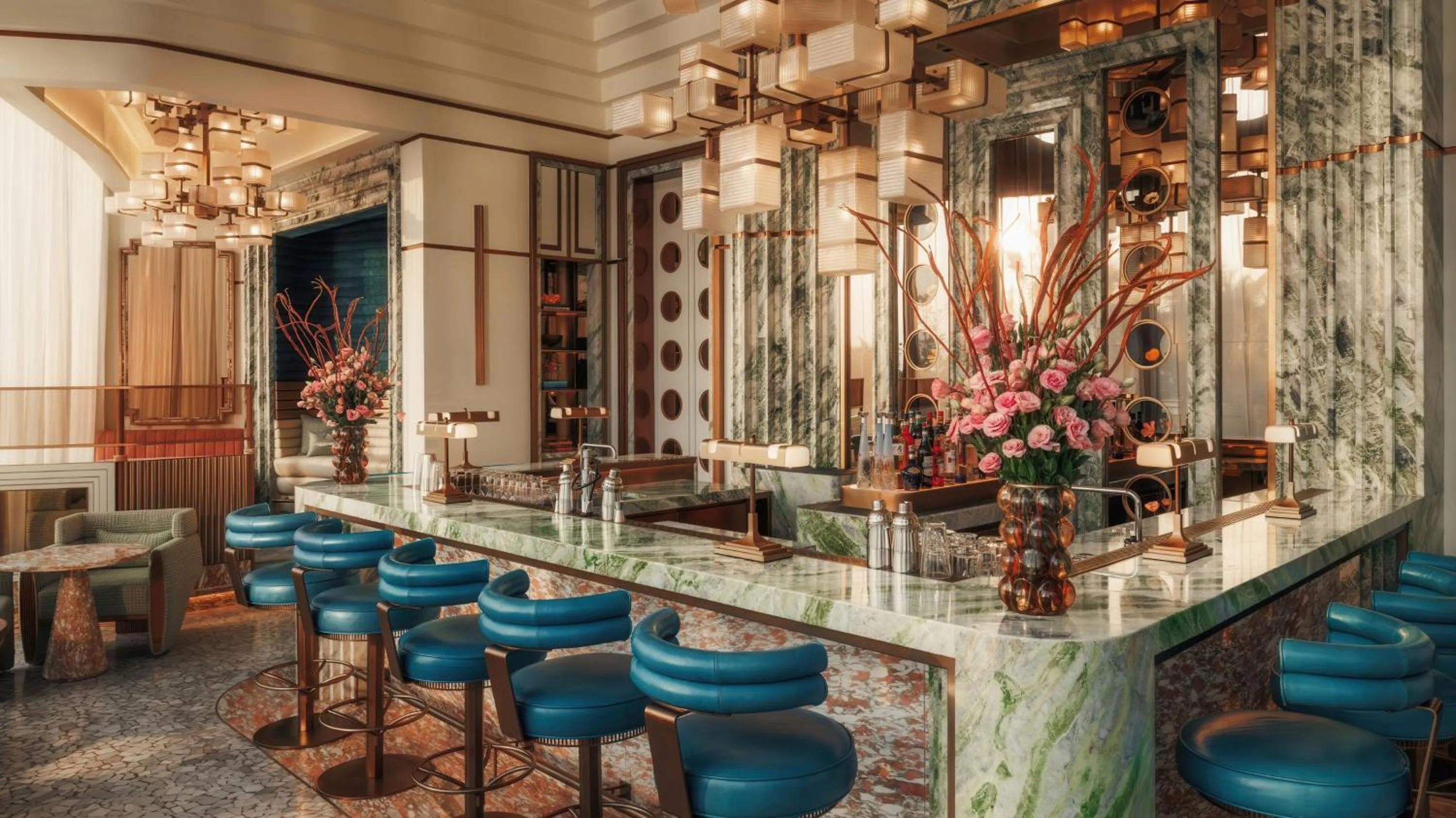 Restaurant/places to eat in Jumeirah Marsa Al Arab Dubai