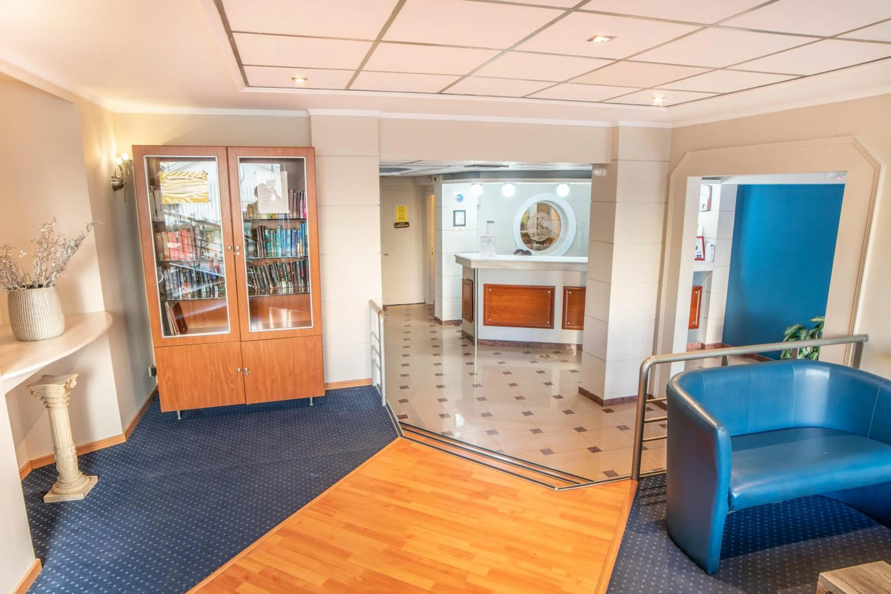 Lobby or reception in Anita Hotel