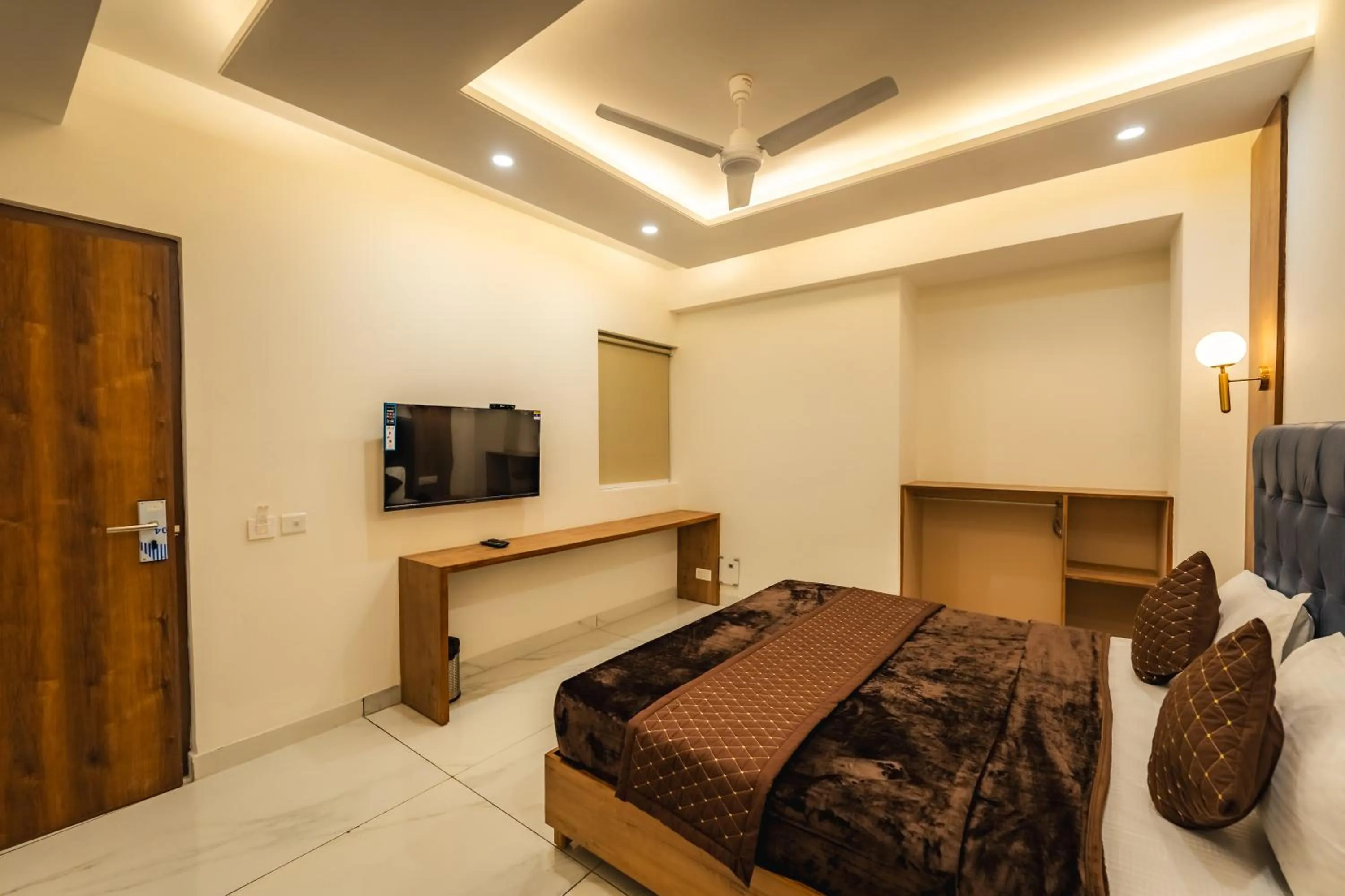 Photo of the whole room, Bed in Hotel Park Hills