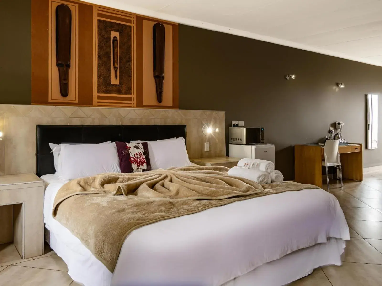 Executive King Room in Kuruman Lodge Executive King Room in Kuruman Lodge