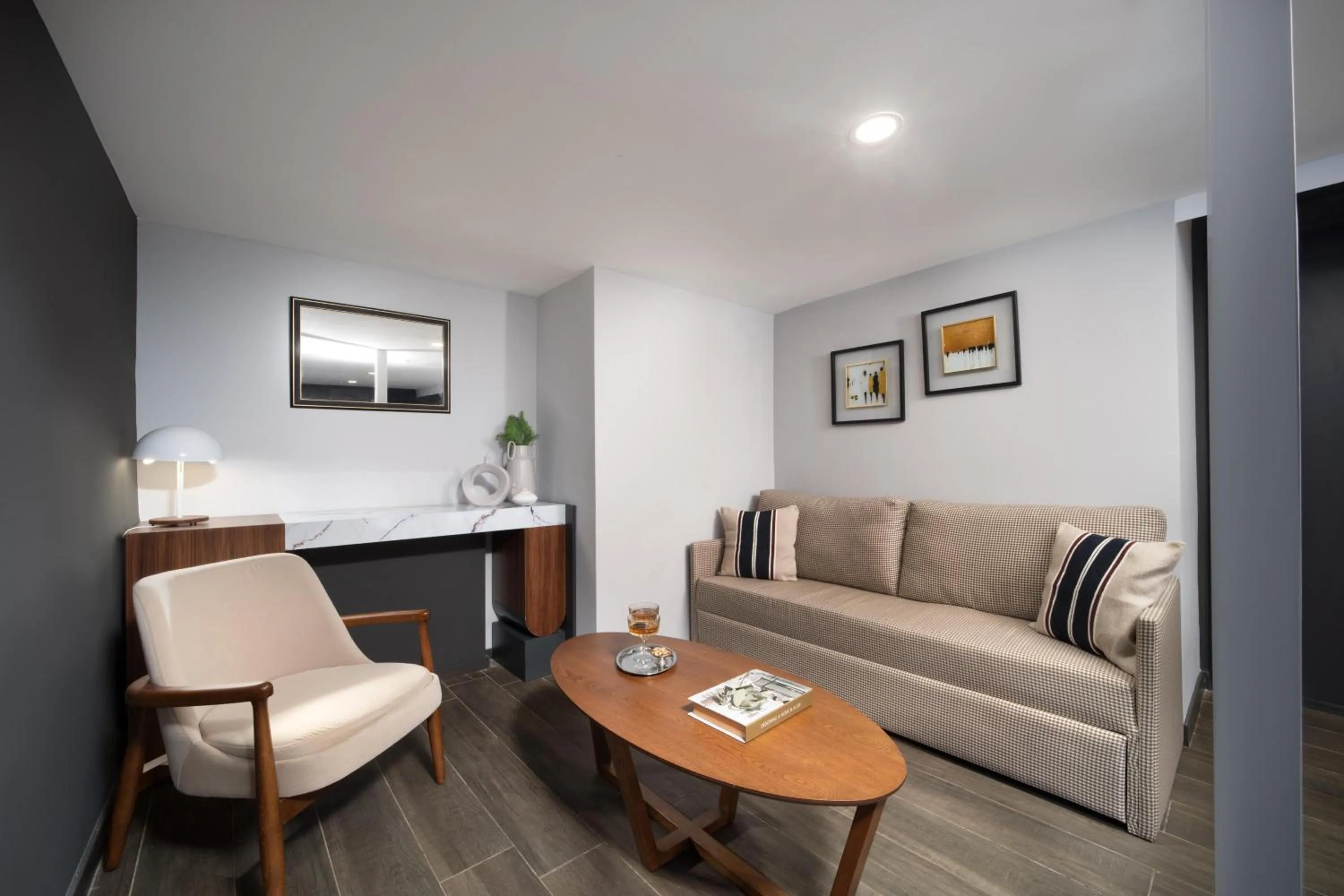 Dining area in Second Suit Hotel