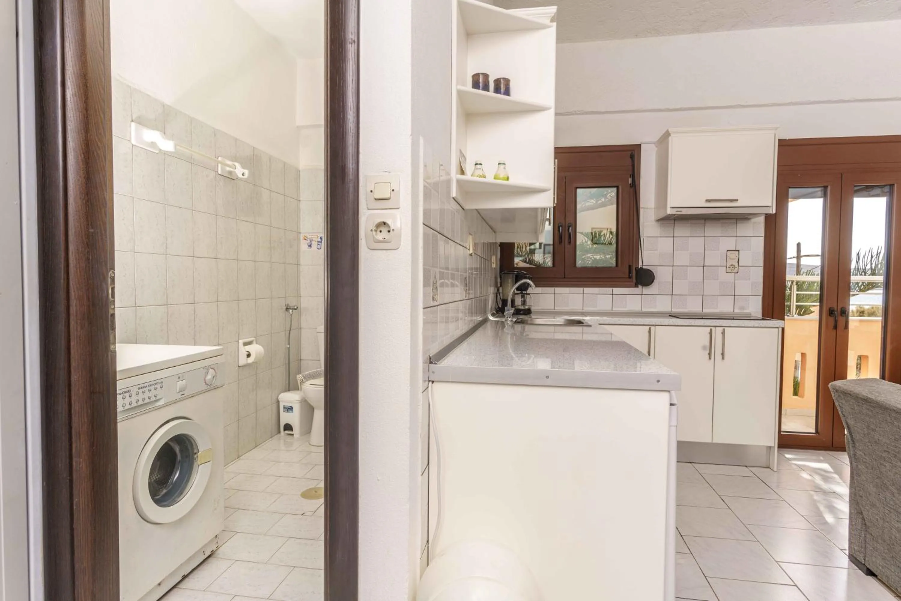 Bathroom in Alexander Beach Hotel